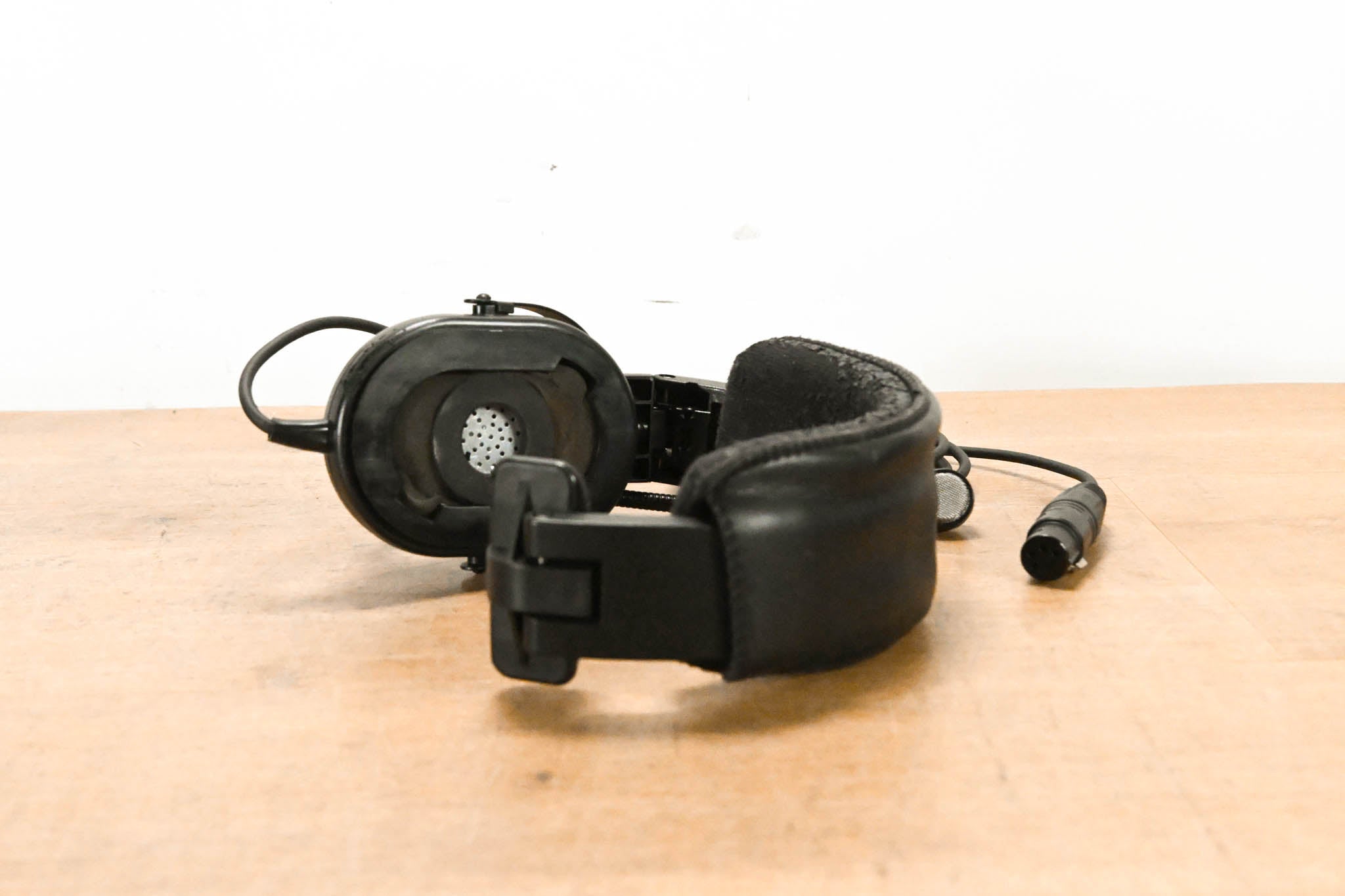 RTS HR-1 Single-Sided Headset with Flexible Dynamic Boom Mic