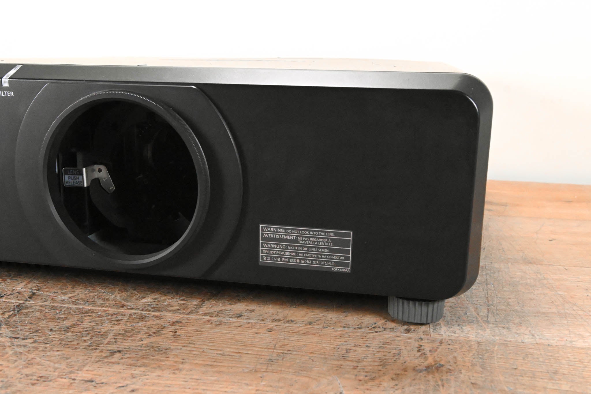 Panasonic PT-DW750LB 7,000-Lumen DLP WXGA Large Venue Projector