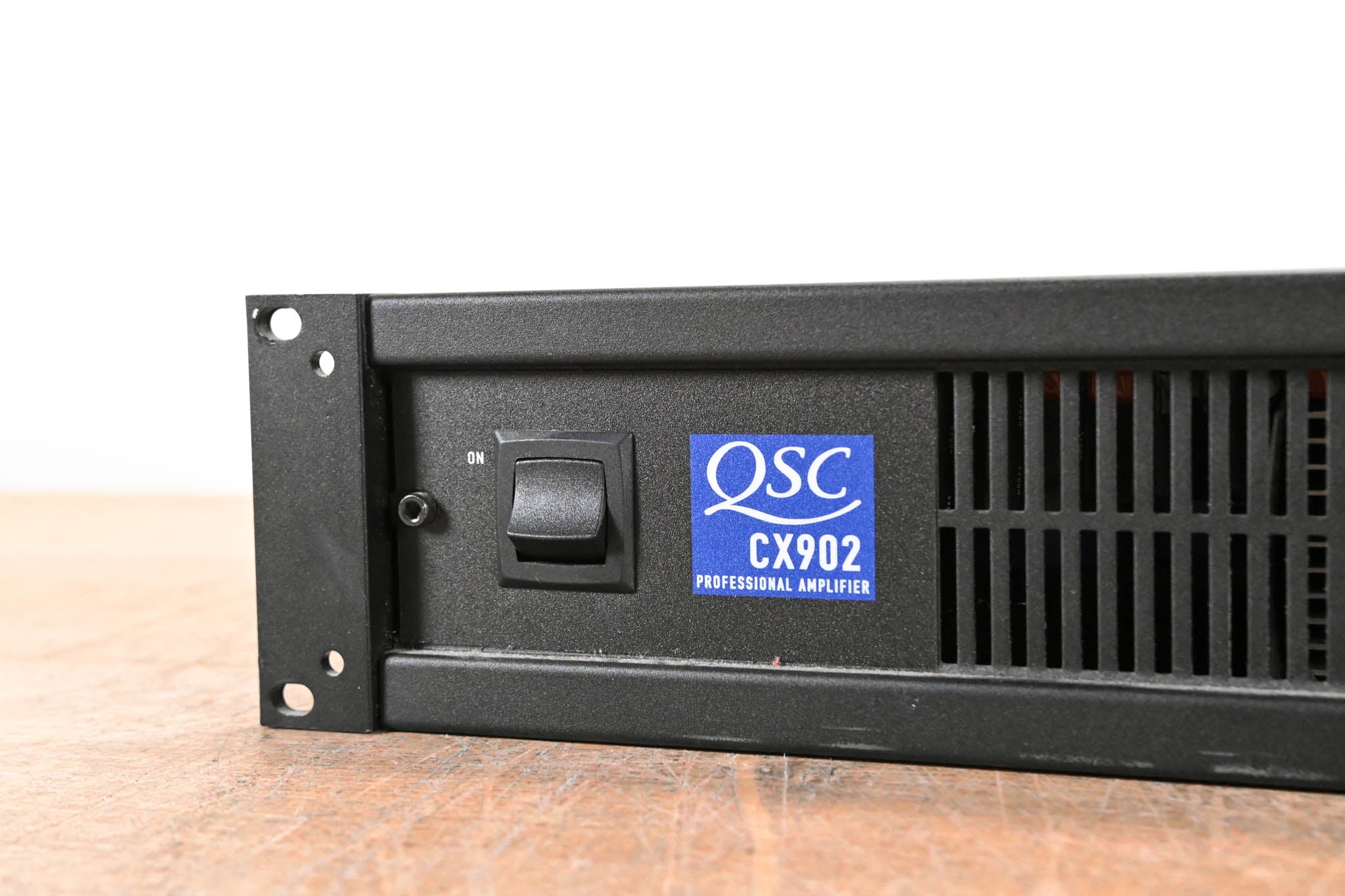 QSC CX902 2-Channel Power Amplifier