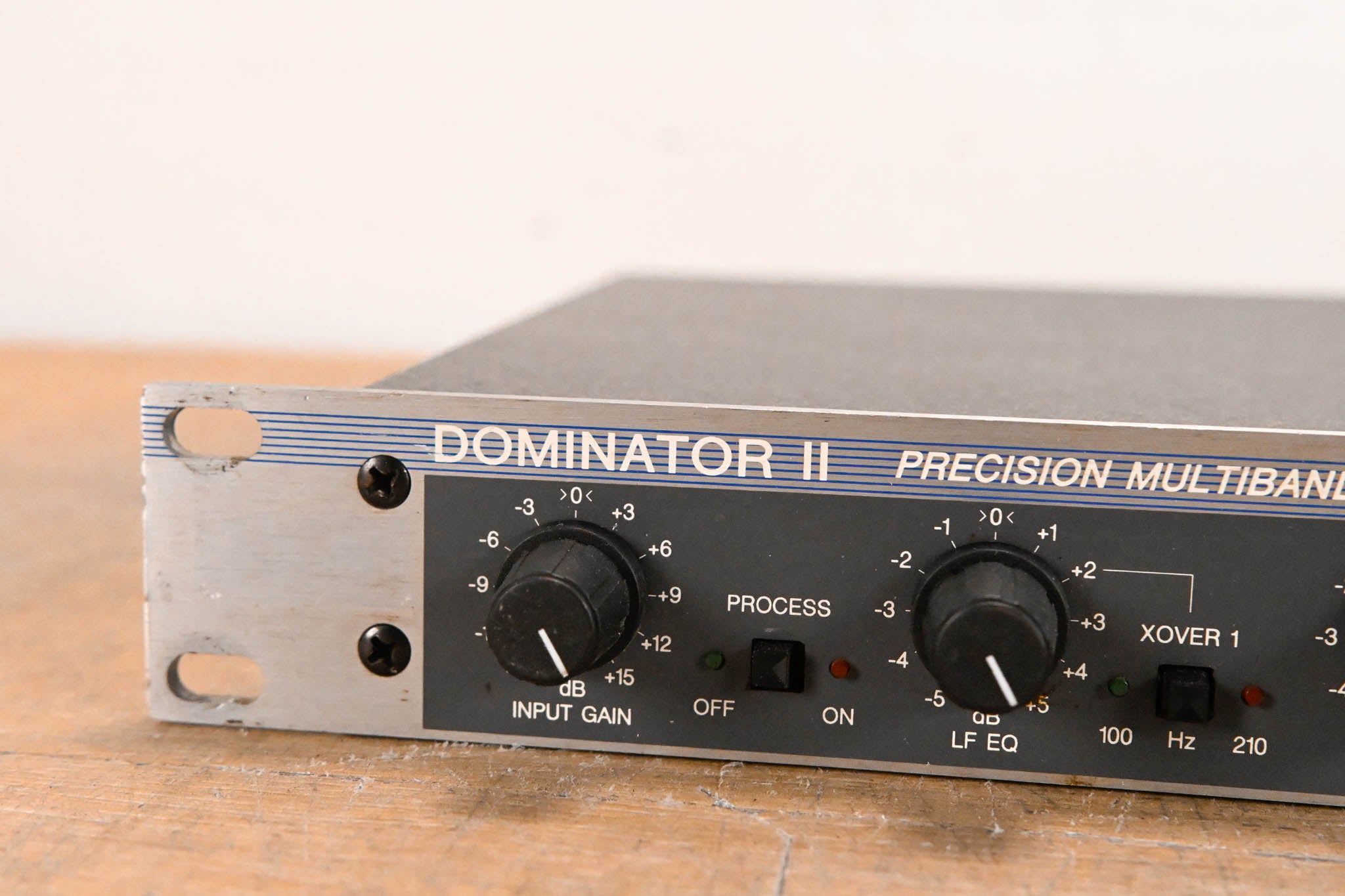 Aphex 720 DOMINATOR II Precision Multiband Peak Limiter