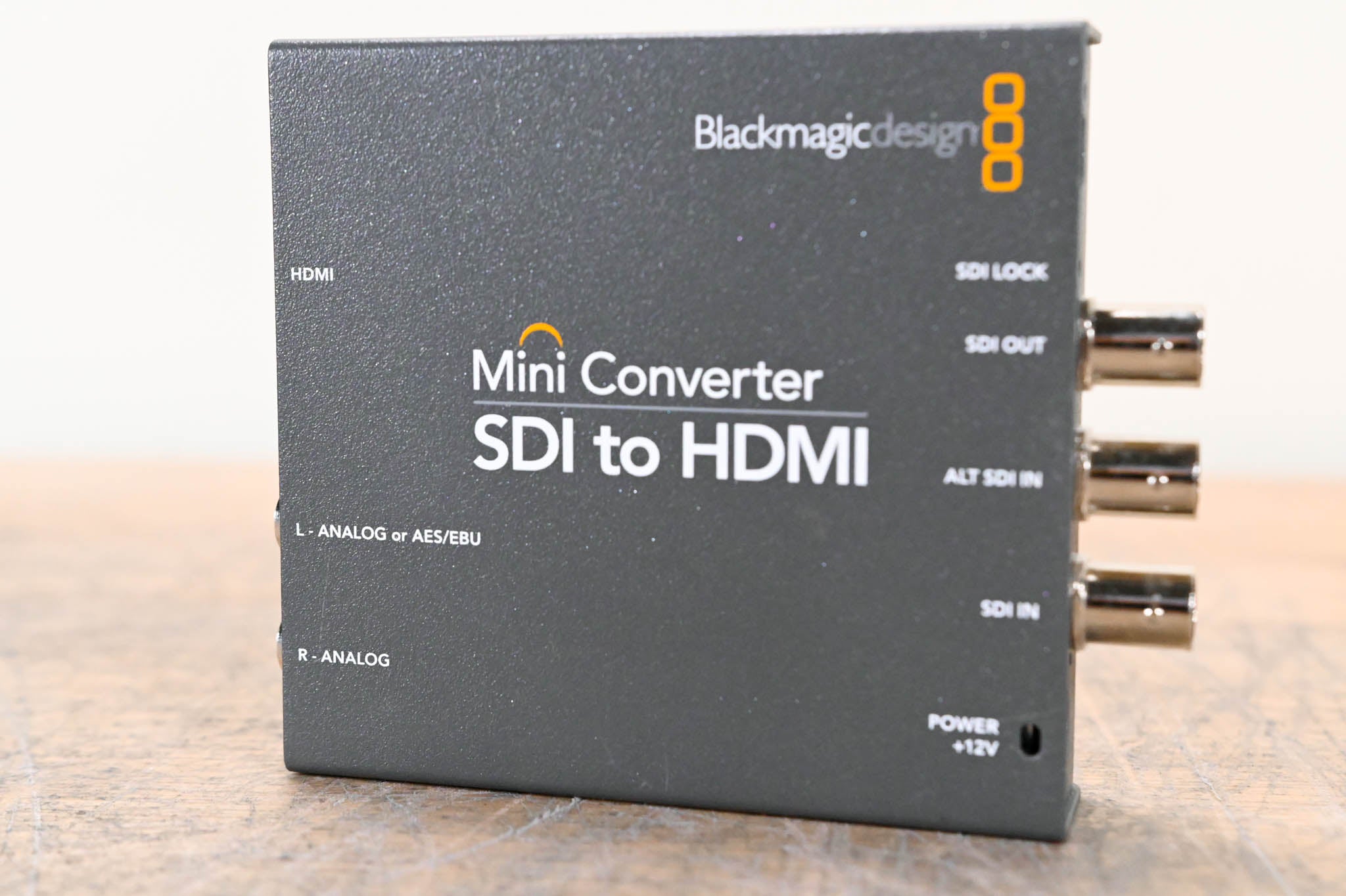 Blackmagic Design Mini Converter - SDI to HDMI (NO POWER SUPPLY)