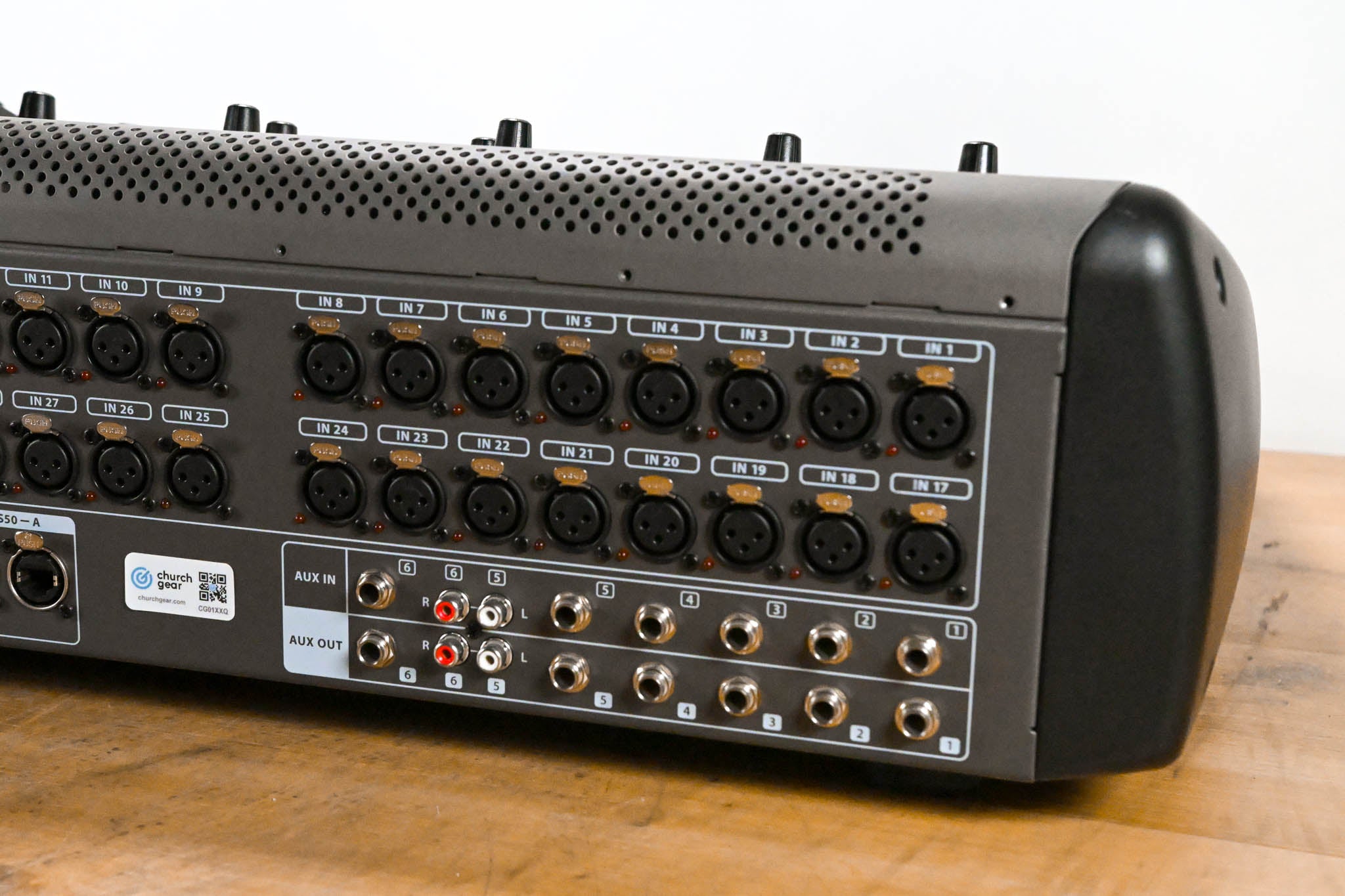Behringer X32 40-Channel Digital Mixing Console