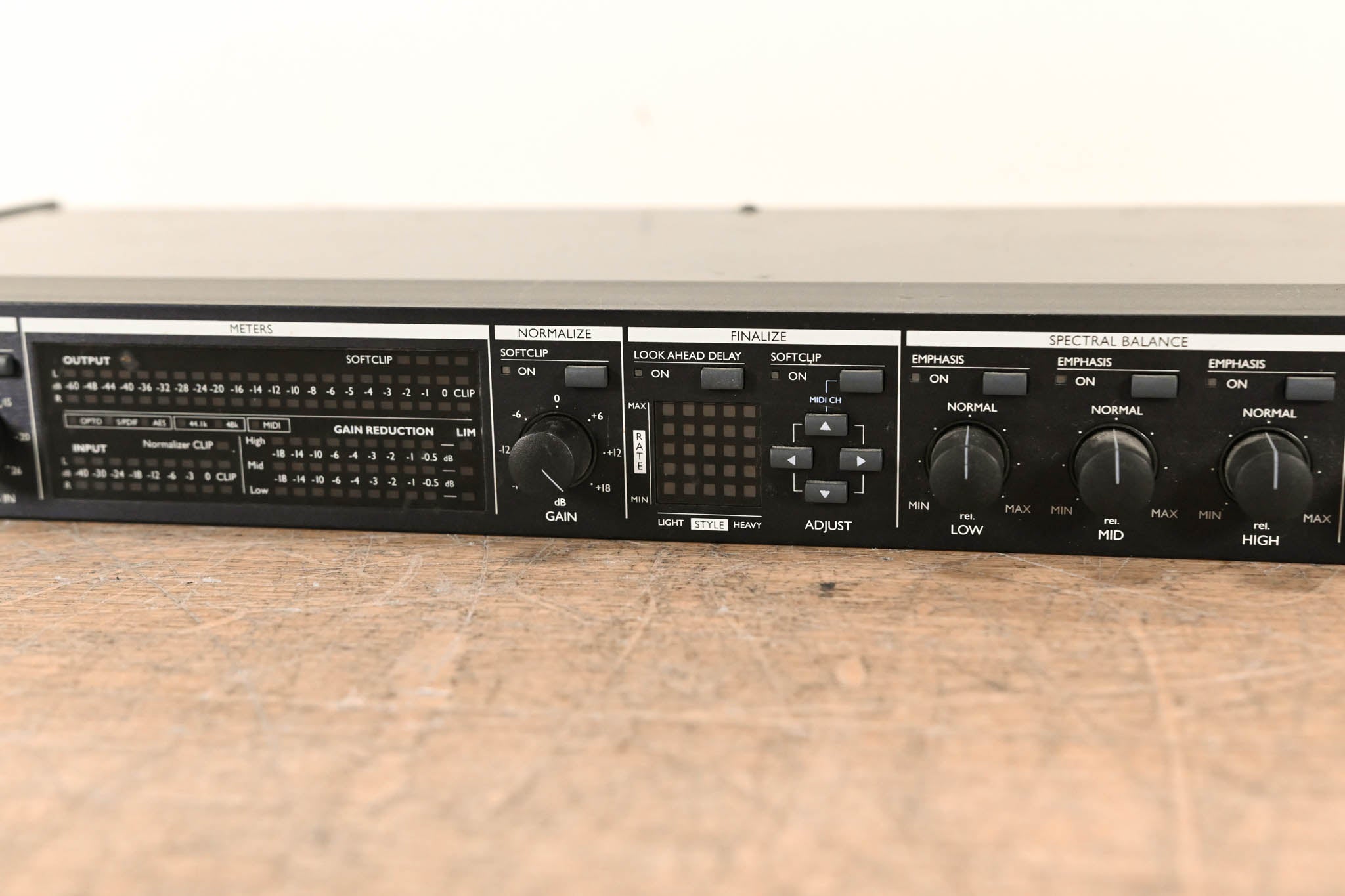 TC ELECTRONIC Finalizer Express