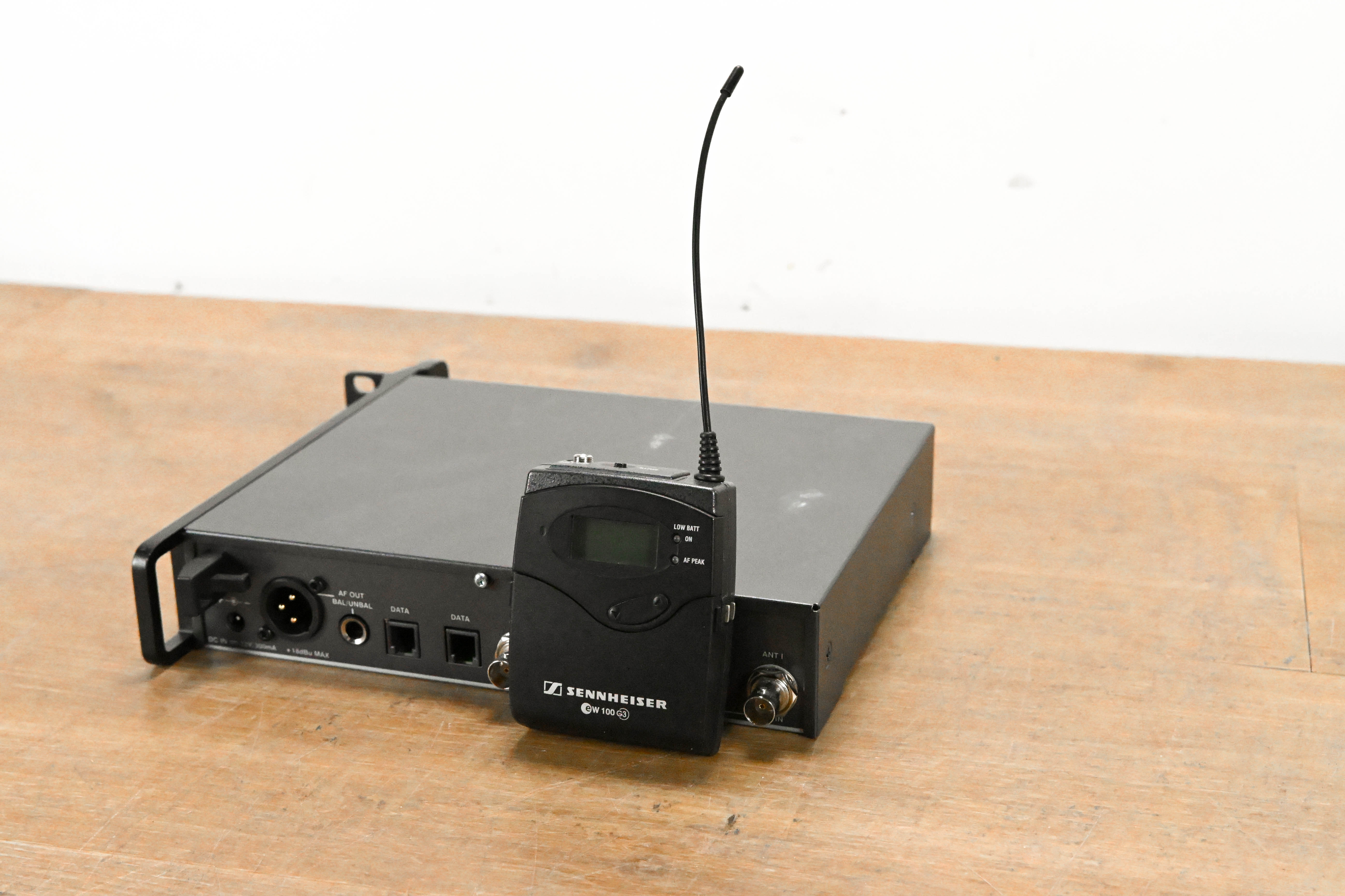 Sennheiser ew 100 G3 Bodypack Wireless System - A Range NO POWER SUPPLY