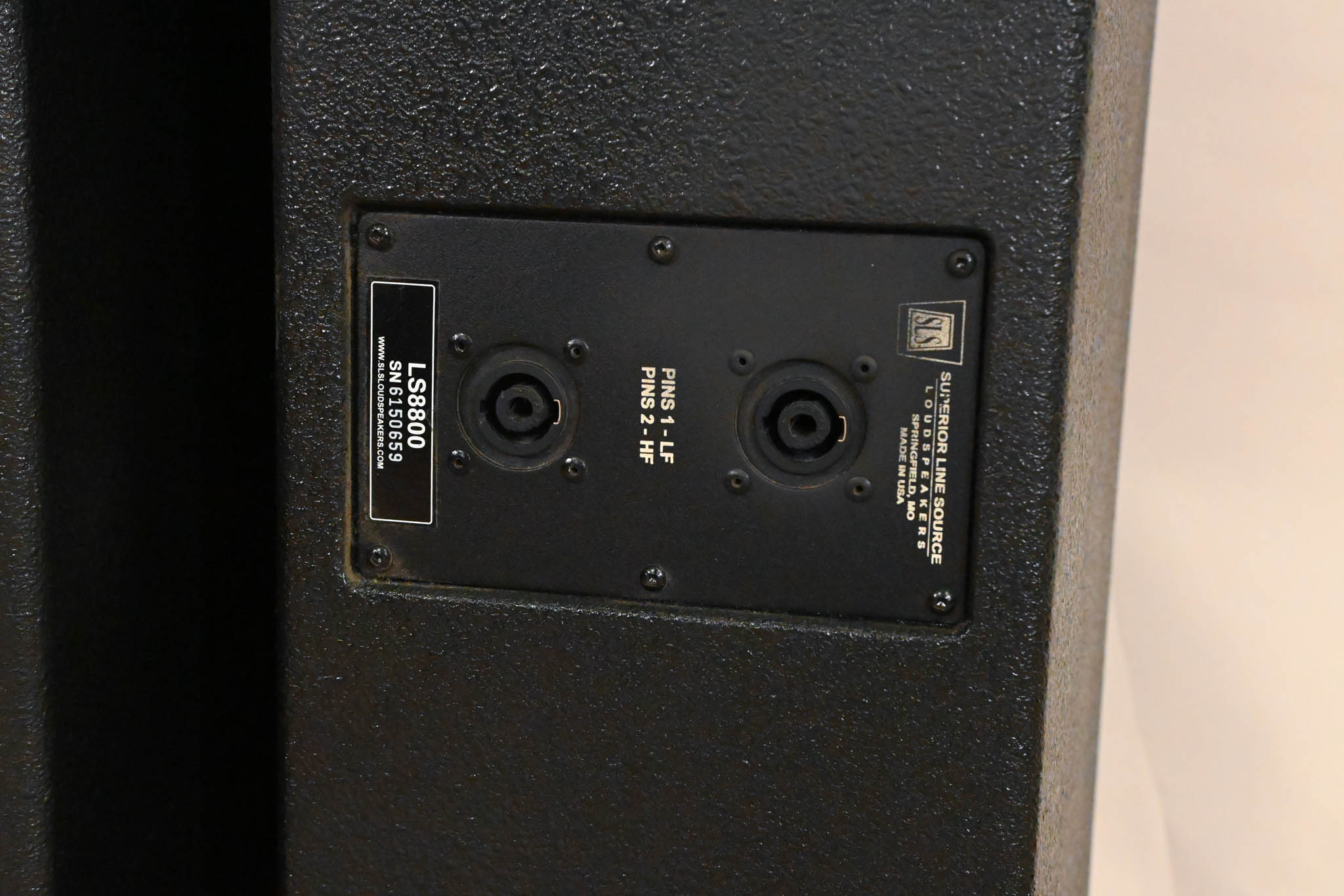 SLS LS8800 Full-Range Line Array Module (PAIR)