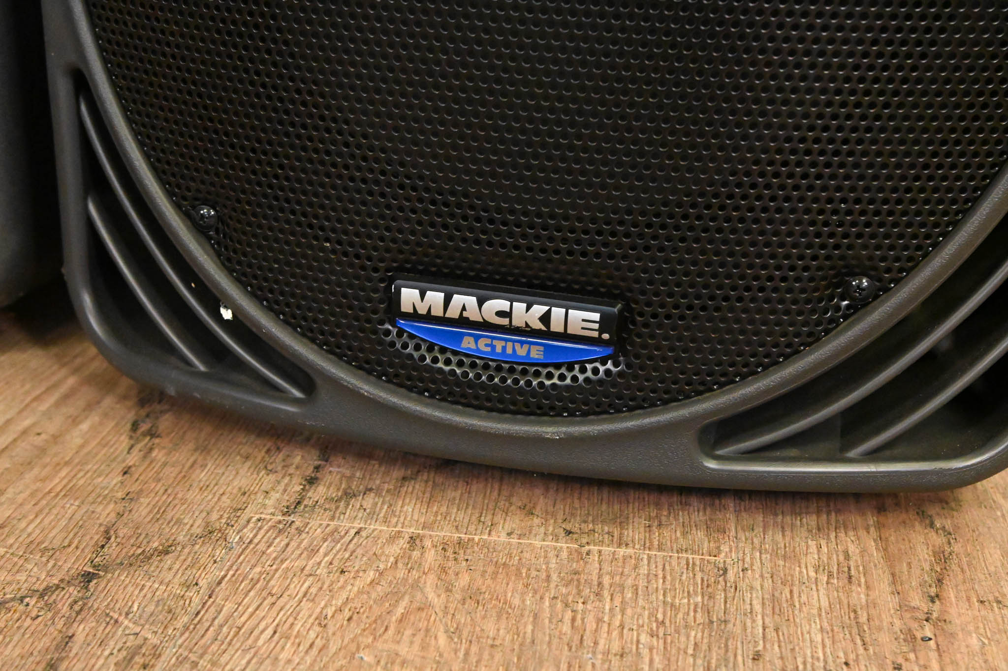 Mackie SRM450 1000W 2-Way 12-inch Powered Portable Loudspeaker (PAIR)