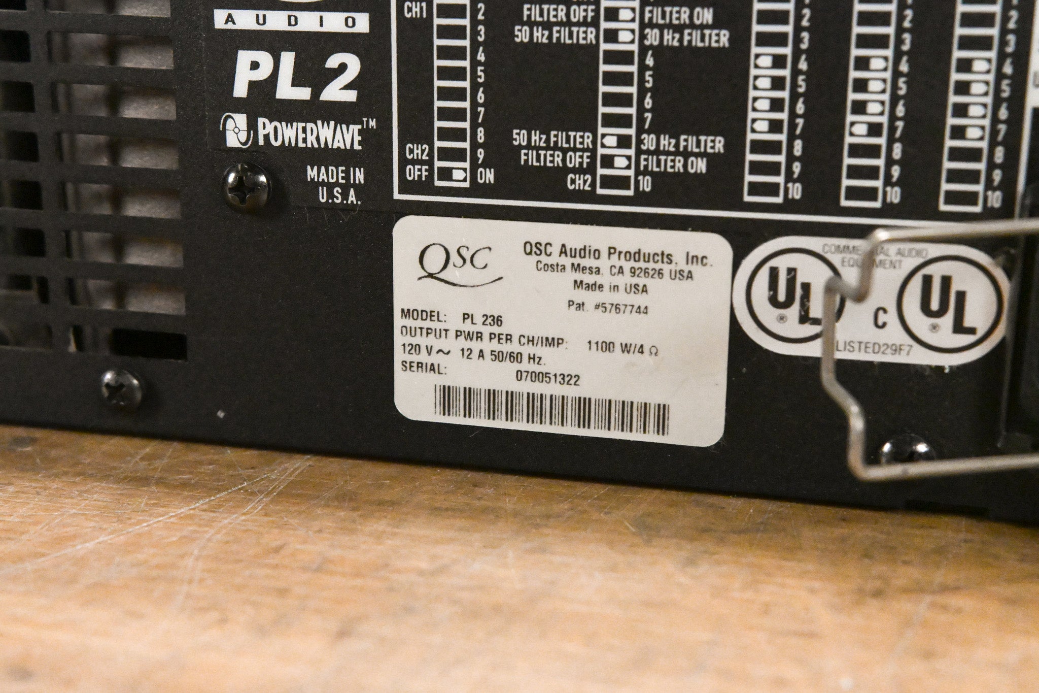 QSC PL236 PowerLight 2 Series 2-Channel Power Amplifier