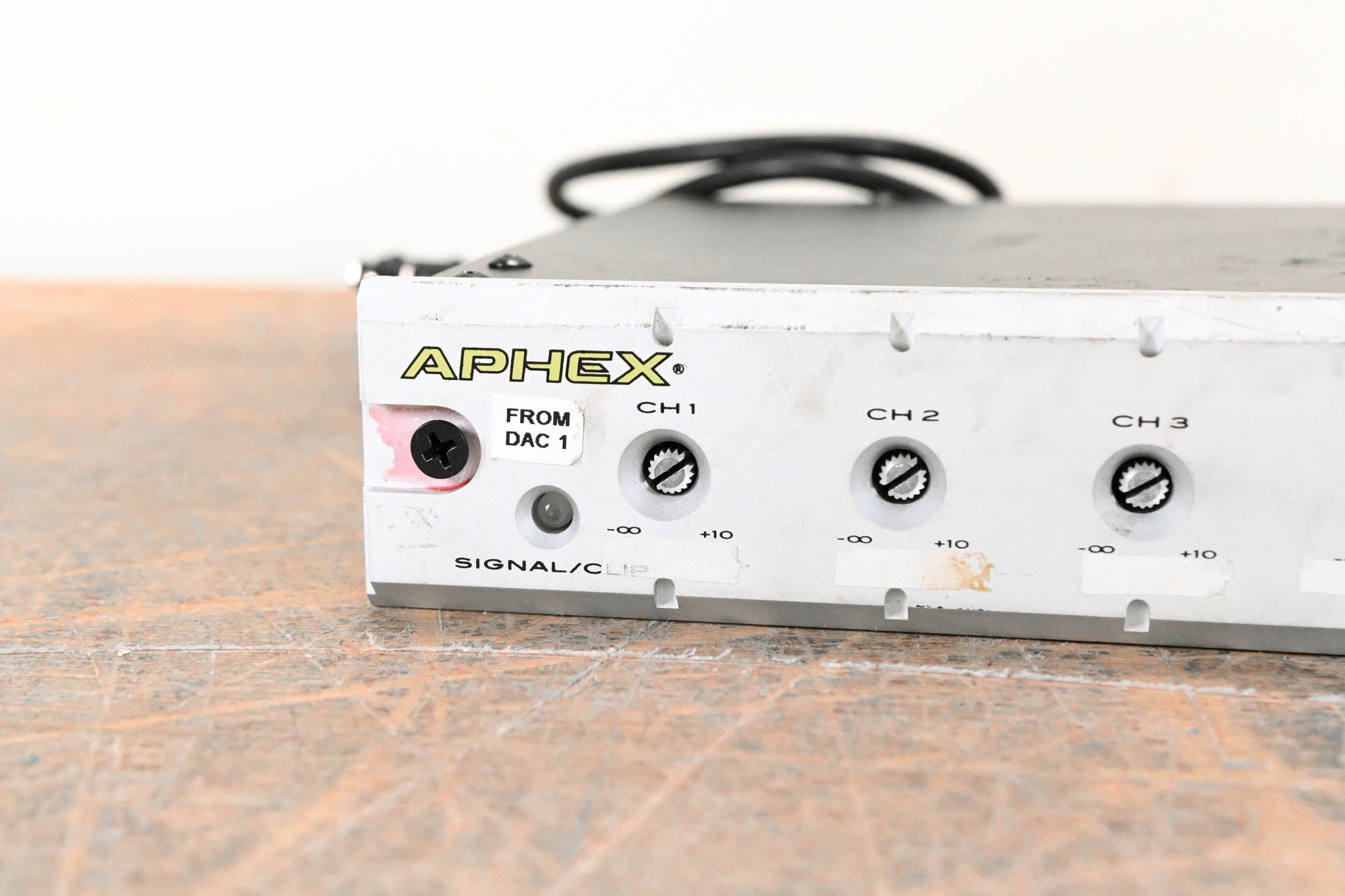 Aphex 120B Audio Distribution Amplifier