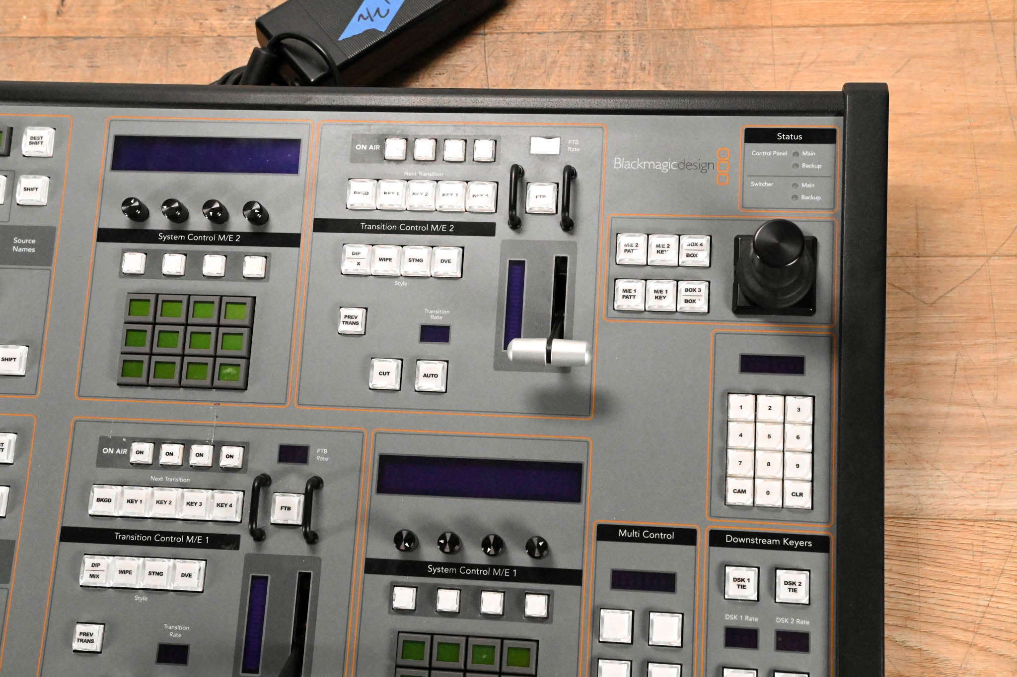 Blackmagic Design ATEM 2 M/E Broadcast Panel