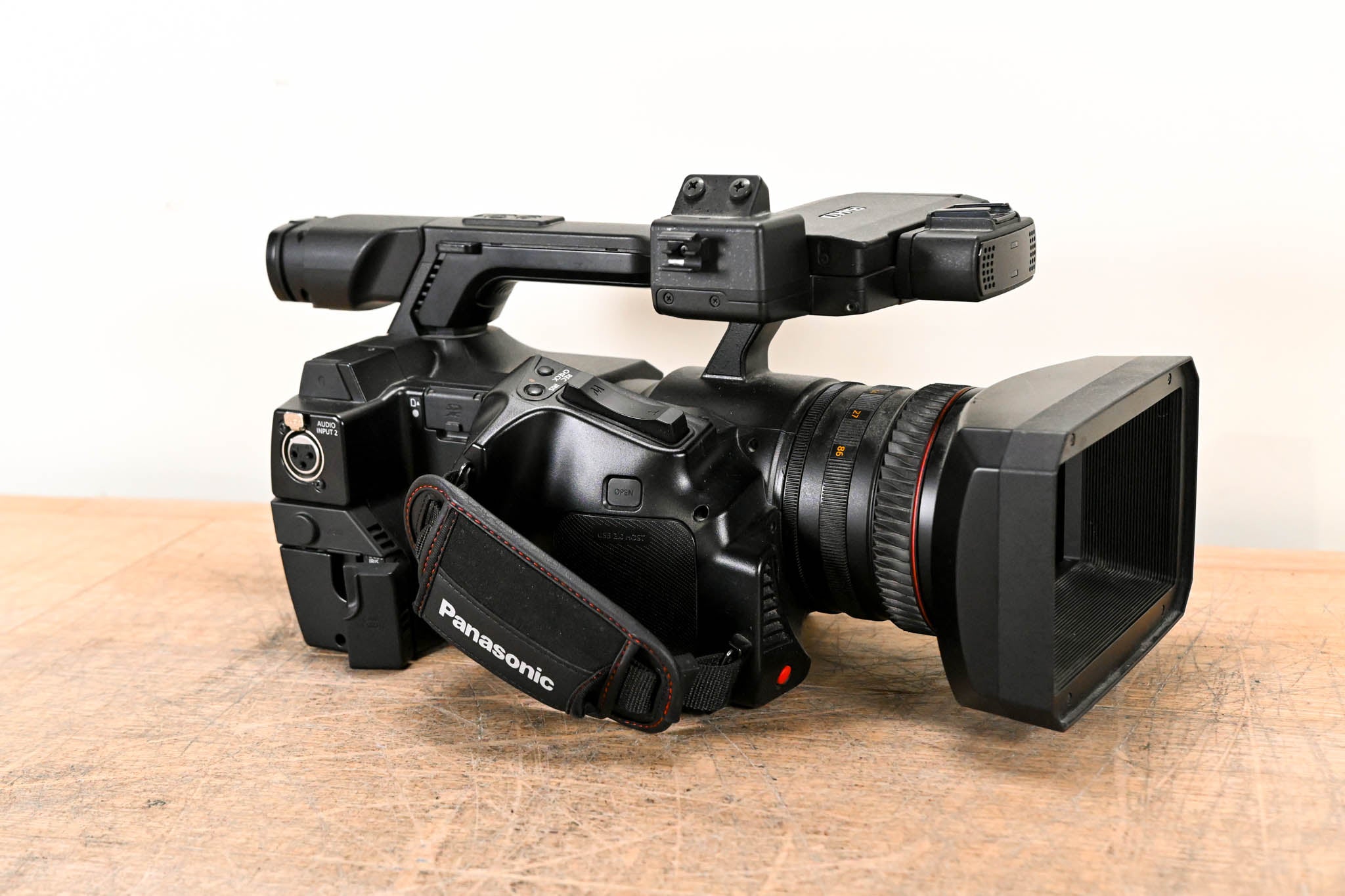 Panasonic AJ-PX230 P2HD 1080p60 AVC Ultra Camcorder