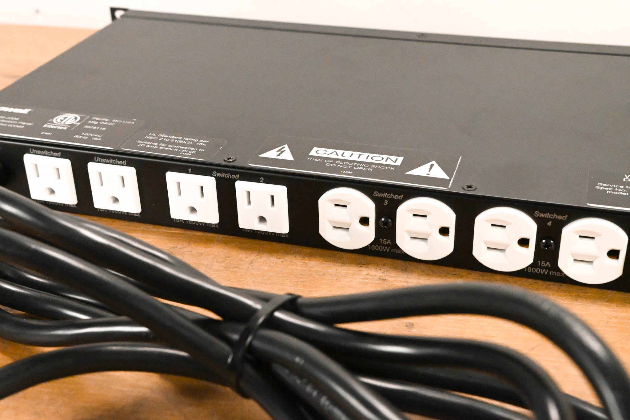 Lowell ACR-SEQ6-2009 15A Rackmount Power Sequencer w/ 9 Outlets & RPC