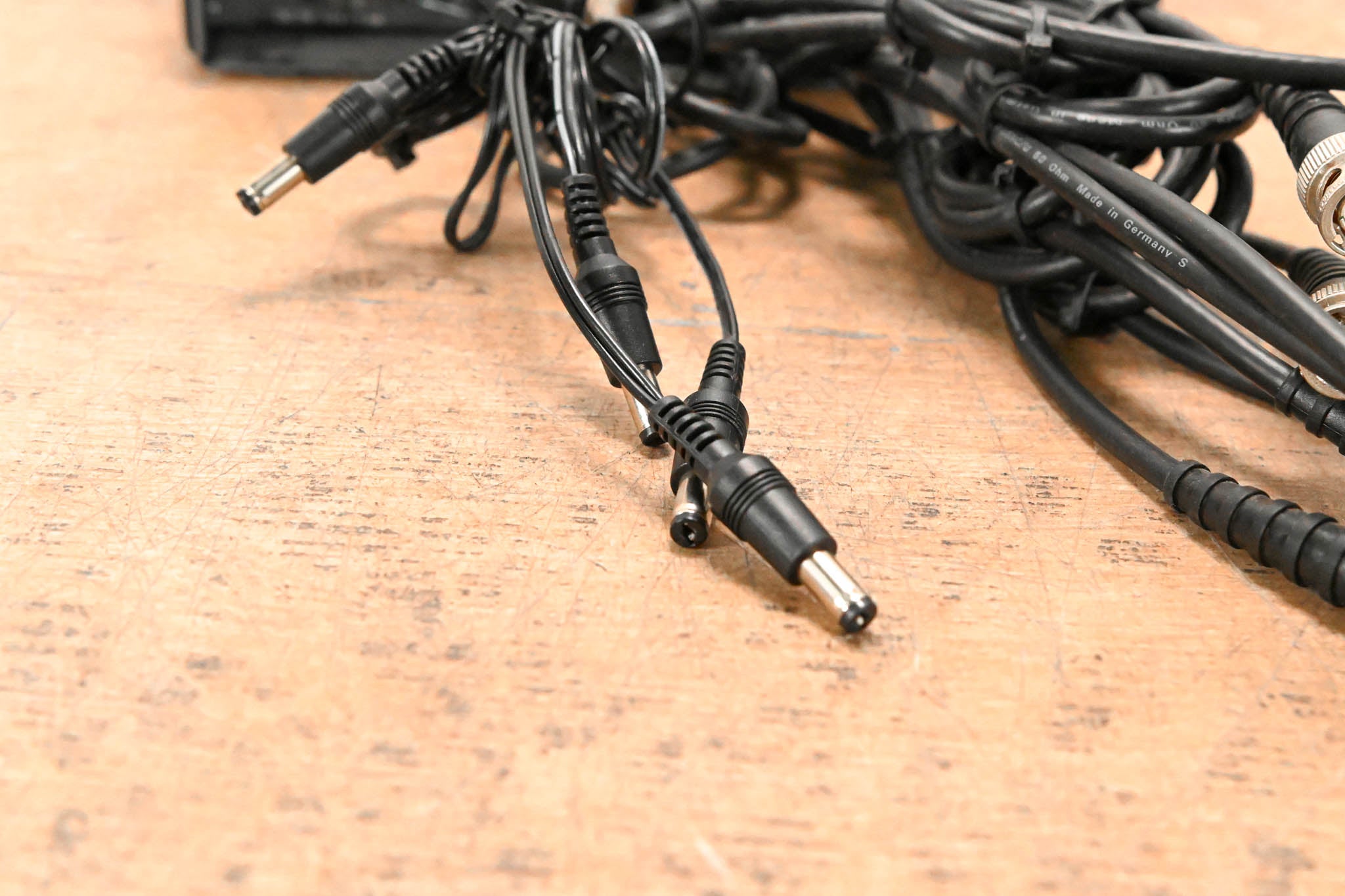 Sennheiser ASP 2 Antenna and Power Distribution System (NO POWER SUPPLY)