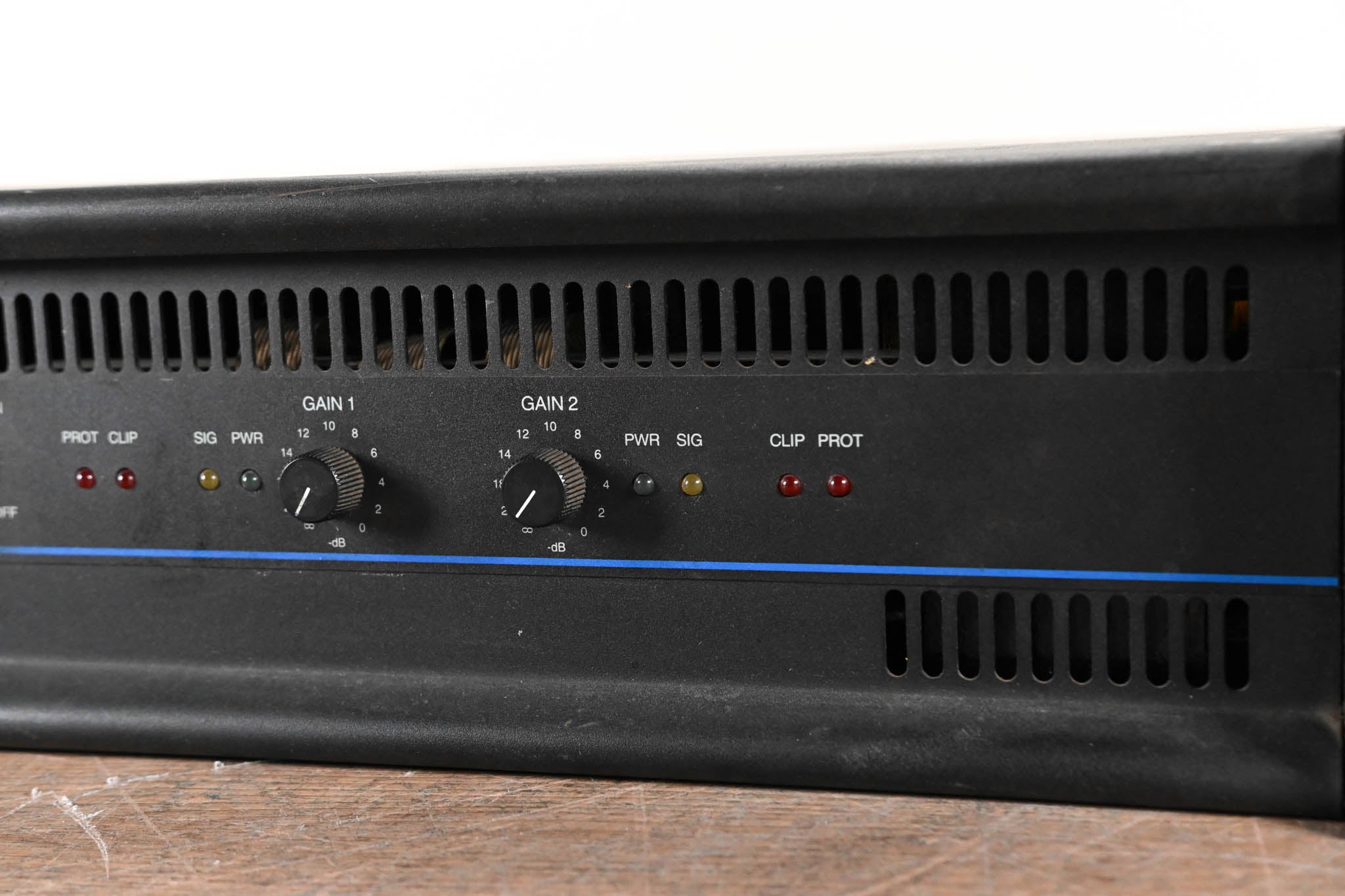 QSC MX 3000a 2-Channel Power Amplifier