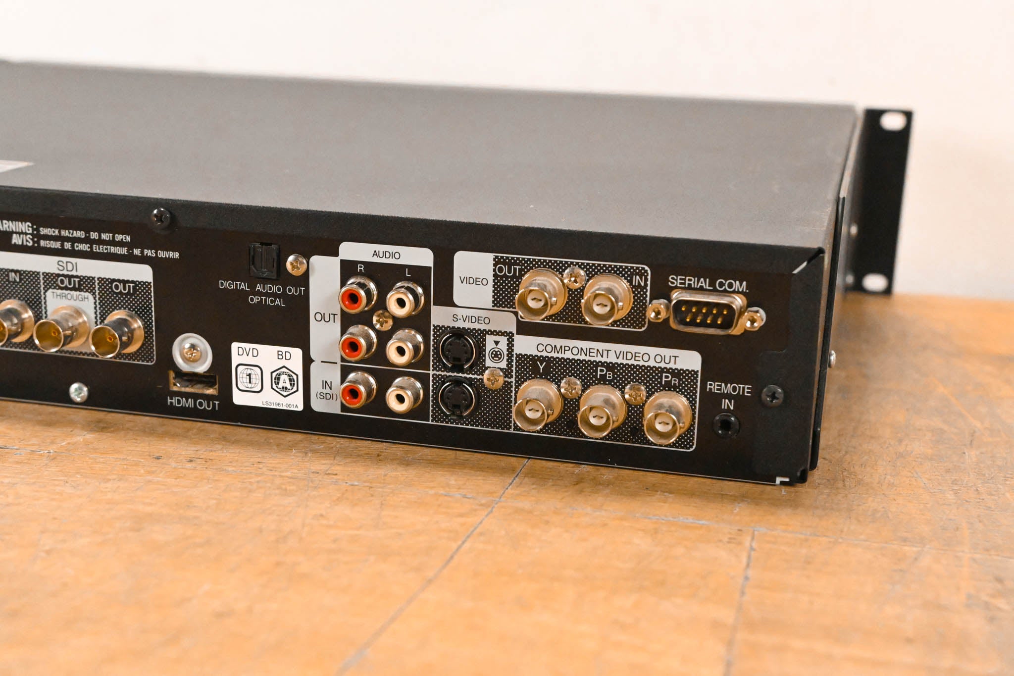 JVC SR-HD2500US Blu-Ray Disc & HDD Recorder with HD-SDI