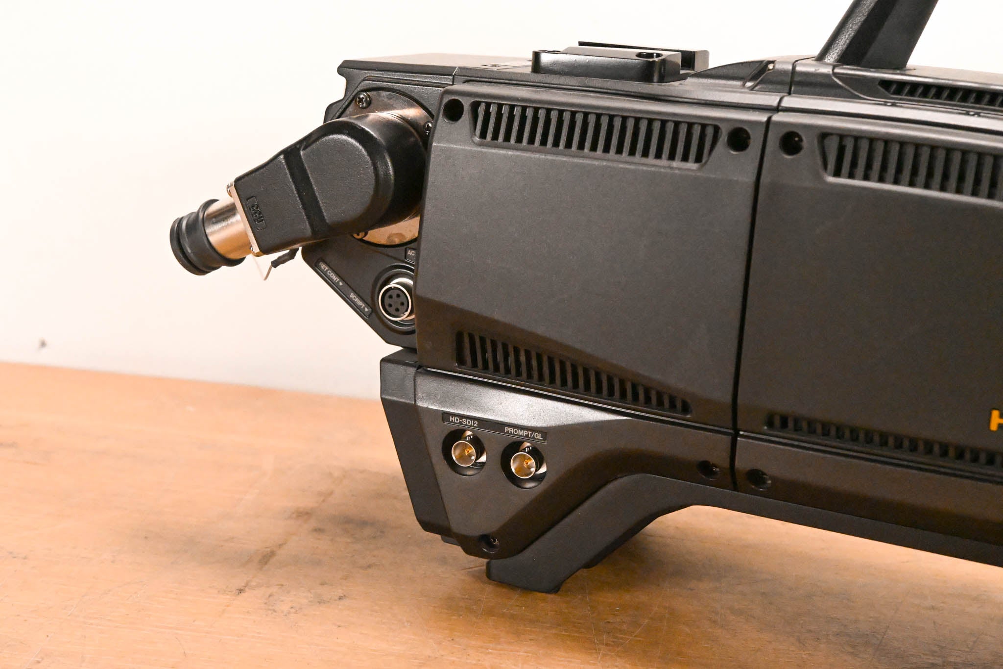 Hitachi Z-HD5000 HDTV Camera with CA-HF1000 Camera Adaptor