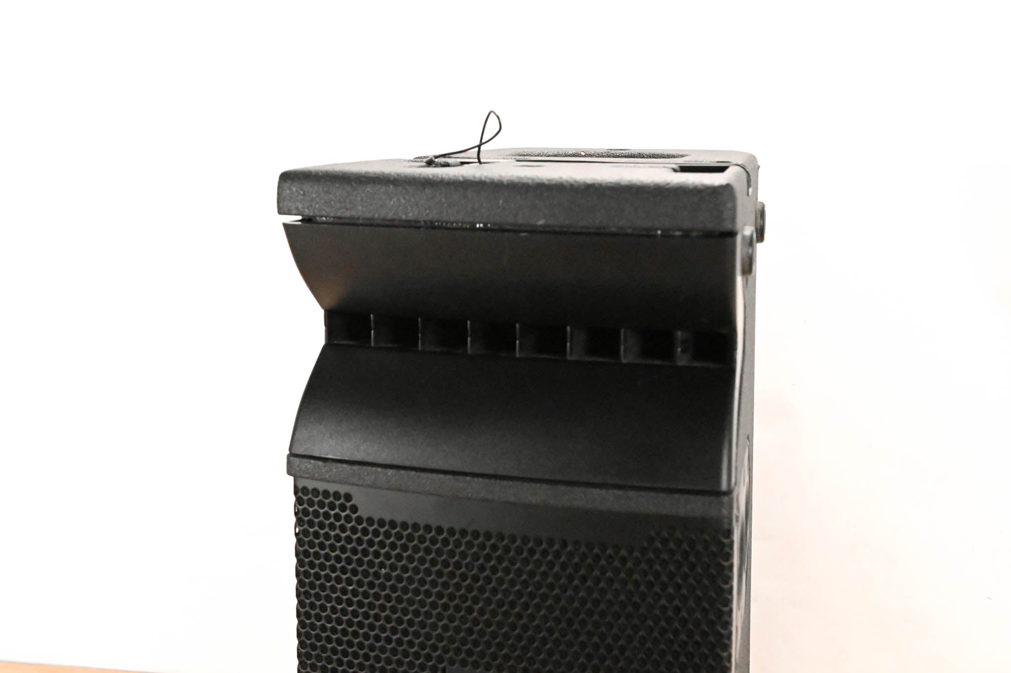 JBL VRX928LA 8" Two-Way Line Array Loudspeaker System