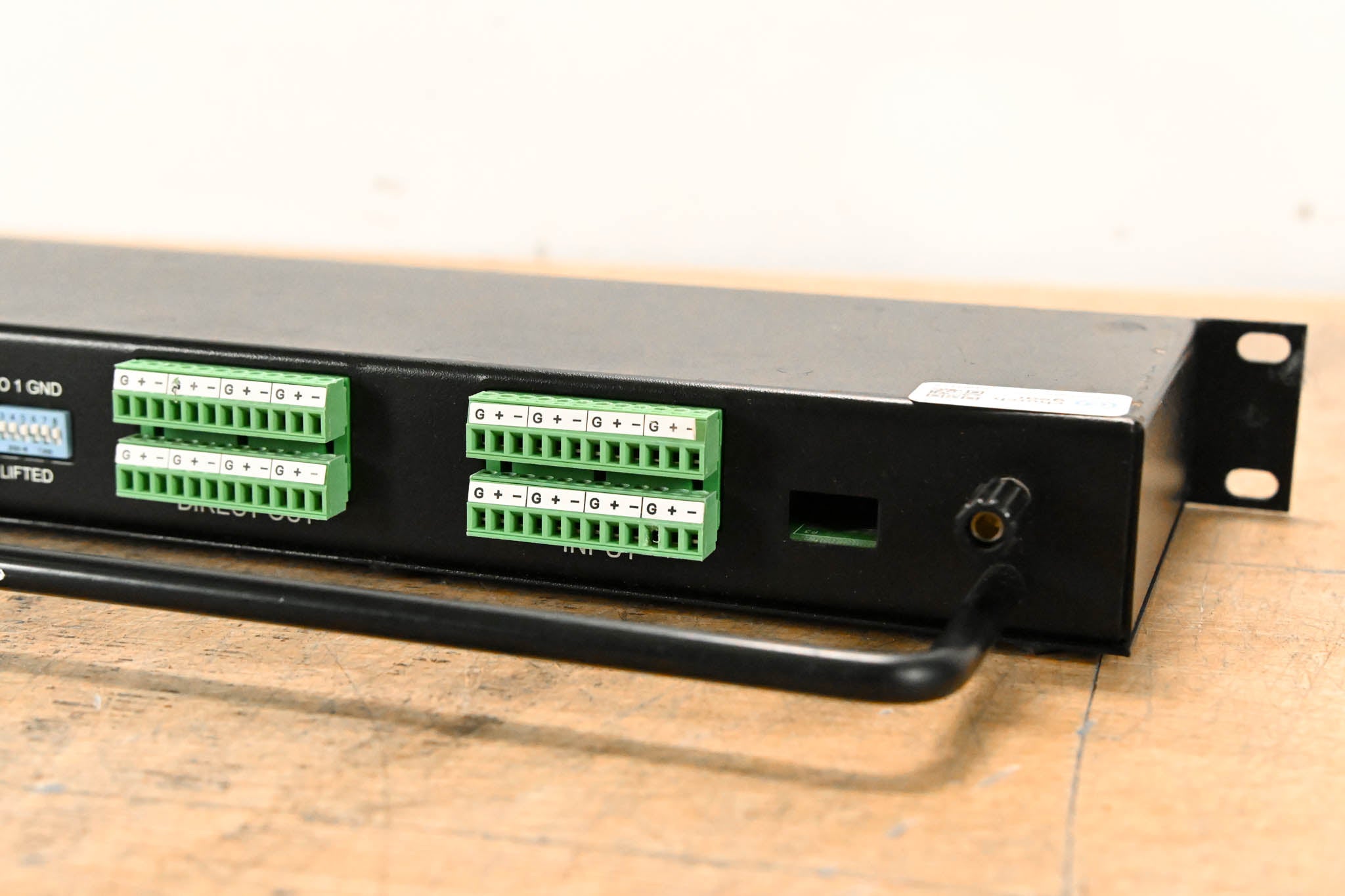 Whirlwind SPC83 8-Channel Mic Splitter w/ 1 Direct & 2 Isolated Outputs