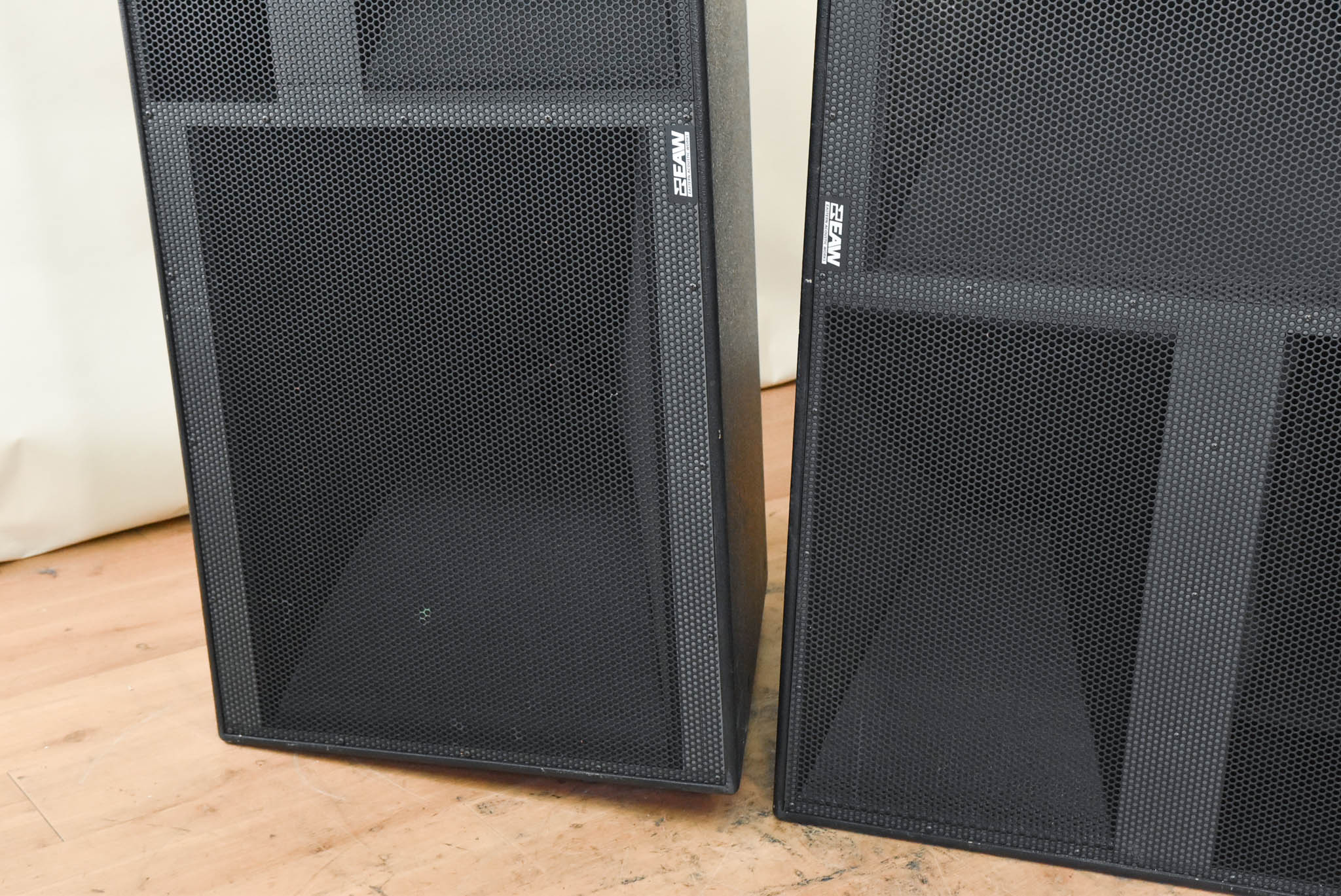 EAW MQV1394e Full-Range Three-Way Loudspeaker (PAIR)