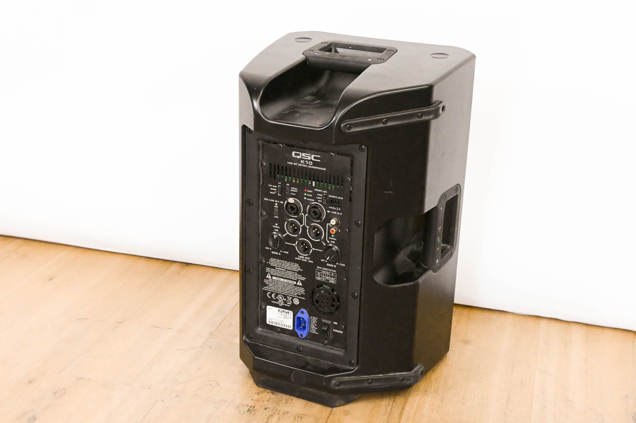 QSC K10 1000W 1x10" 2-Way Powered Speaker
