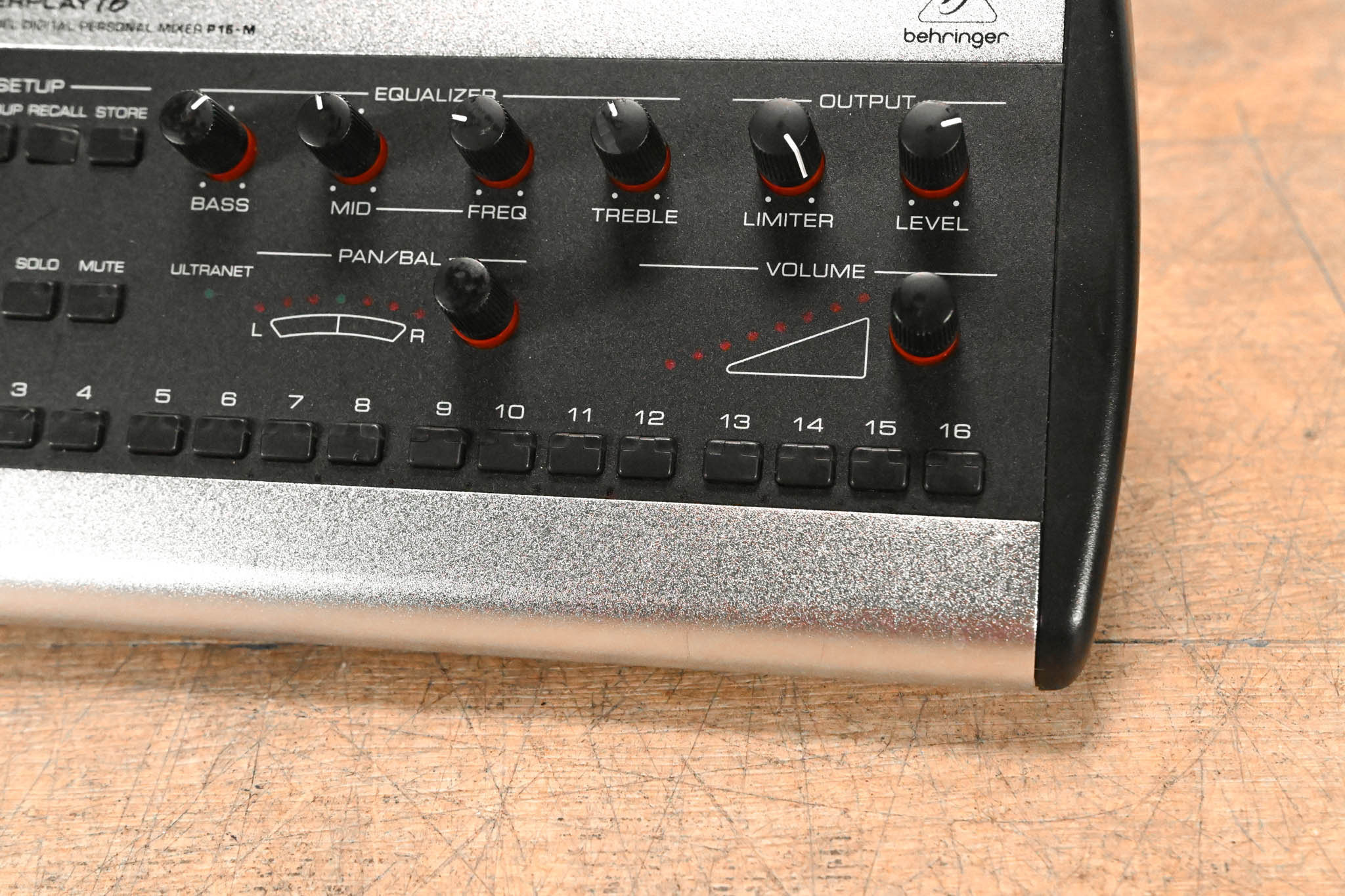 Behringer Powerplay P16-M 16-Channel Digital Personal Mixer