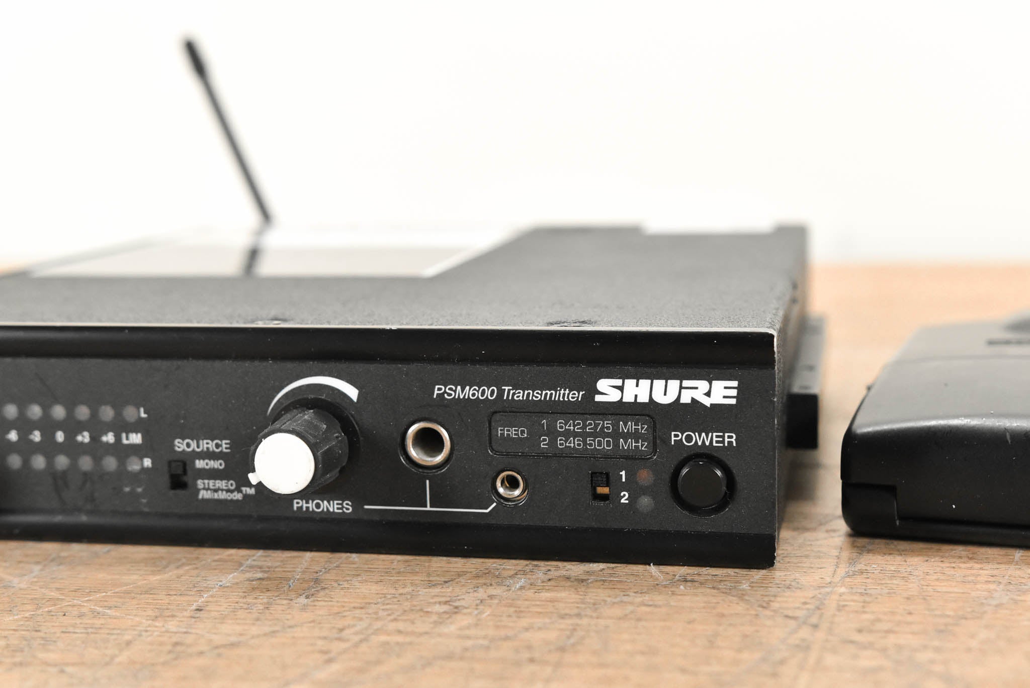 Shure PSM600 Wireless In-Ear Monitoring System - 642.275 and 646.500 MHz