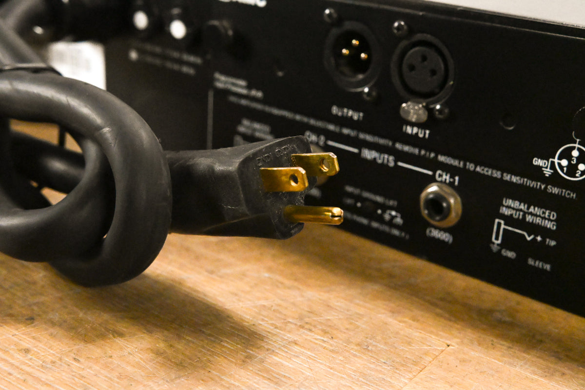 Crown Macro-Tech 36x12 2-Channel Power Amplifier