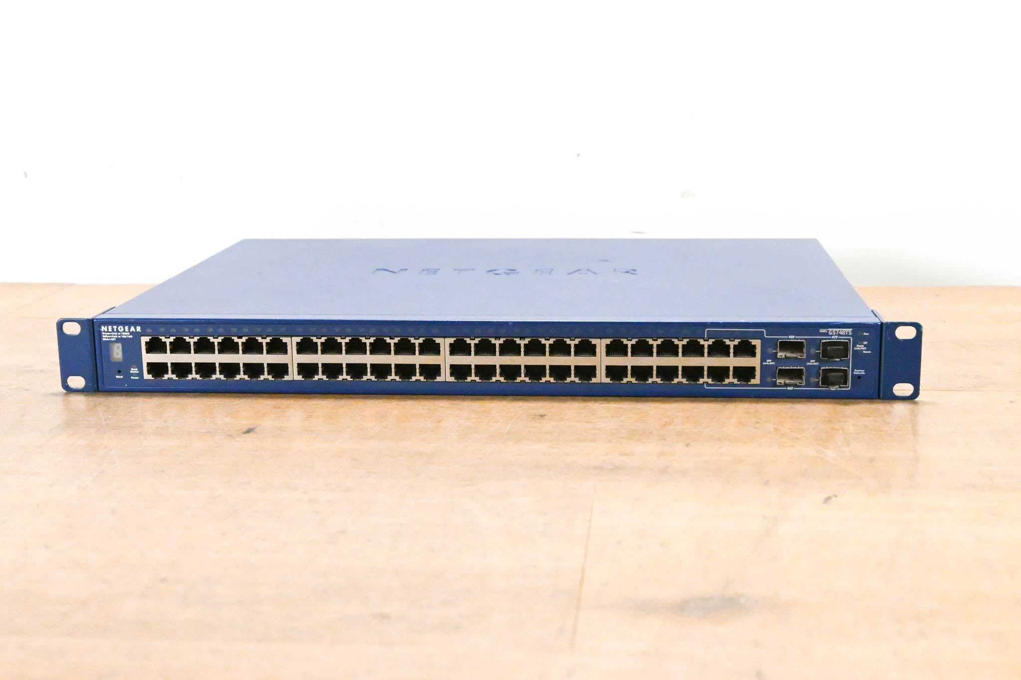 NETGEAR GS748TS 48-Port Gigabit Ethernet Switch