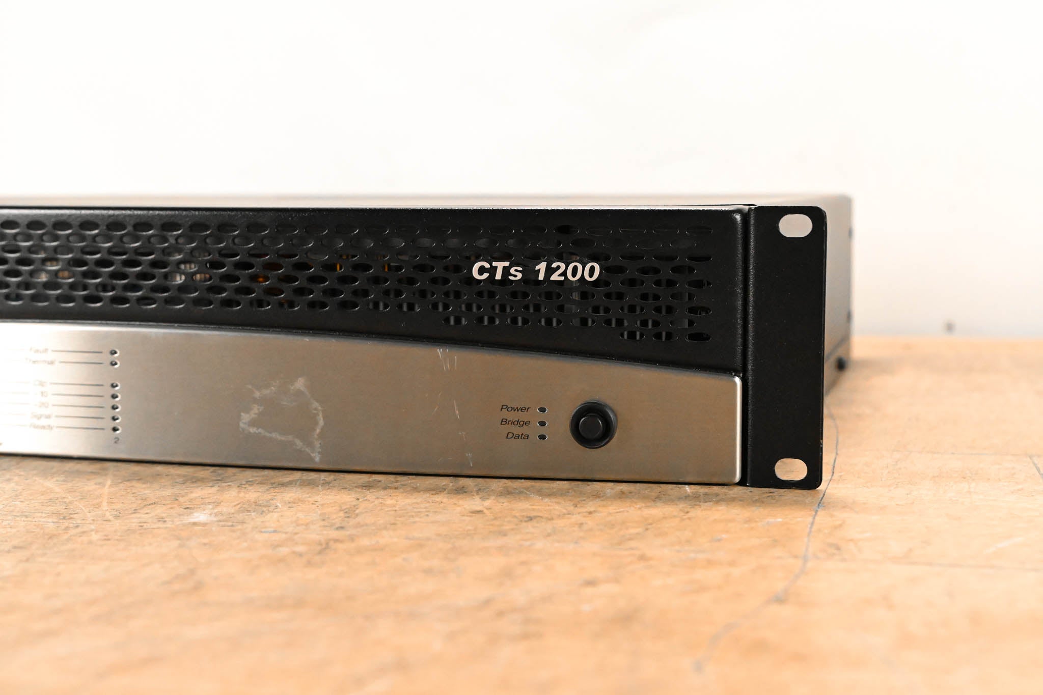 Crown CTs 1200 Two-Channel 600W Power Amplifier