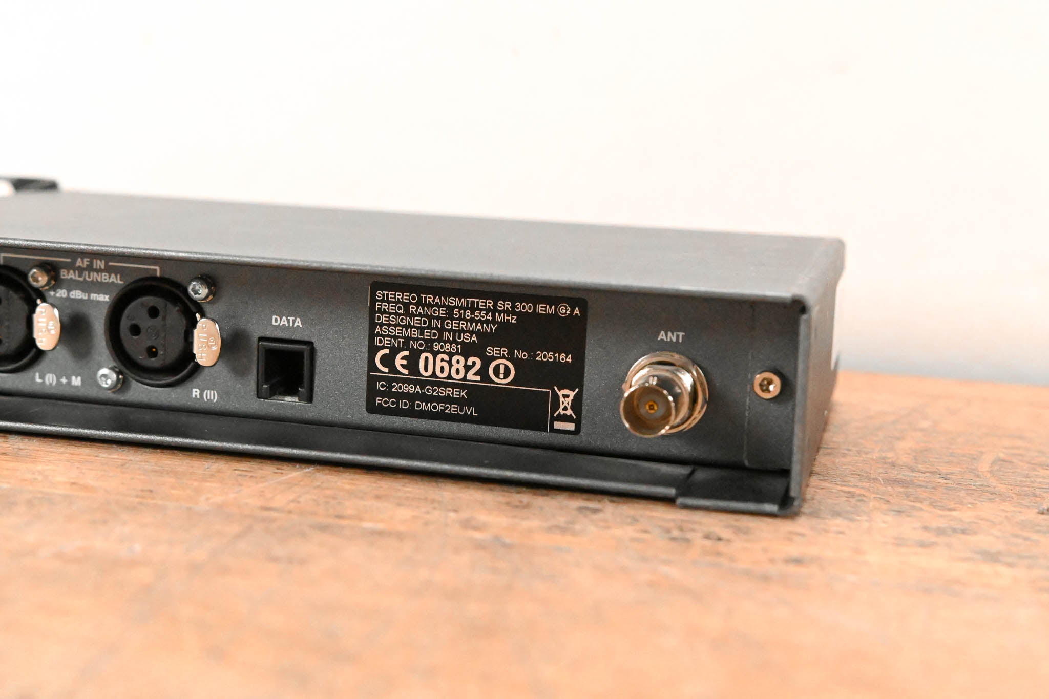 Sennheiser SR 300 IEM G2 Wireless Transmitter - A Range NO POWER SUPPLY
