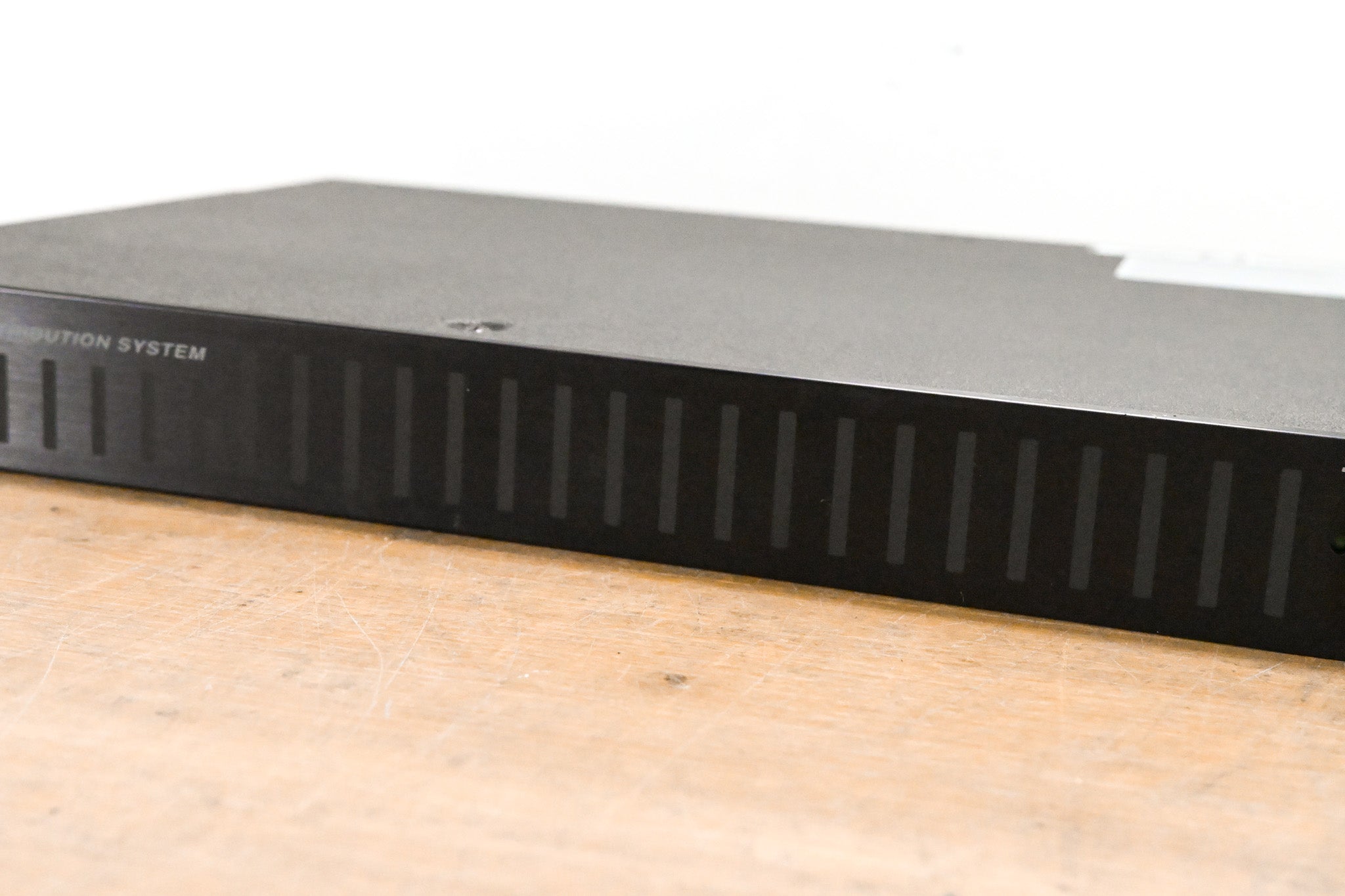 Shure UA845-UA UHF Antenna Distribution System 782-806 MHz