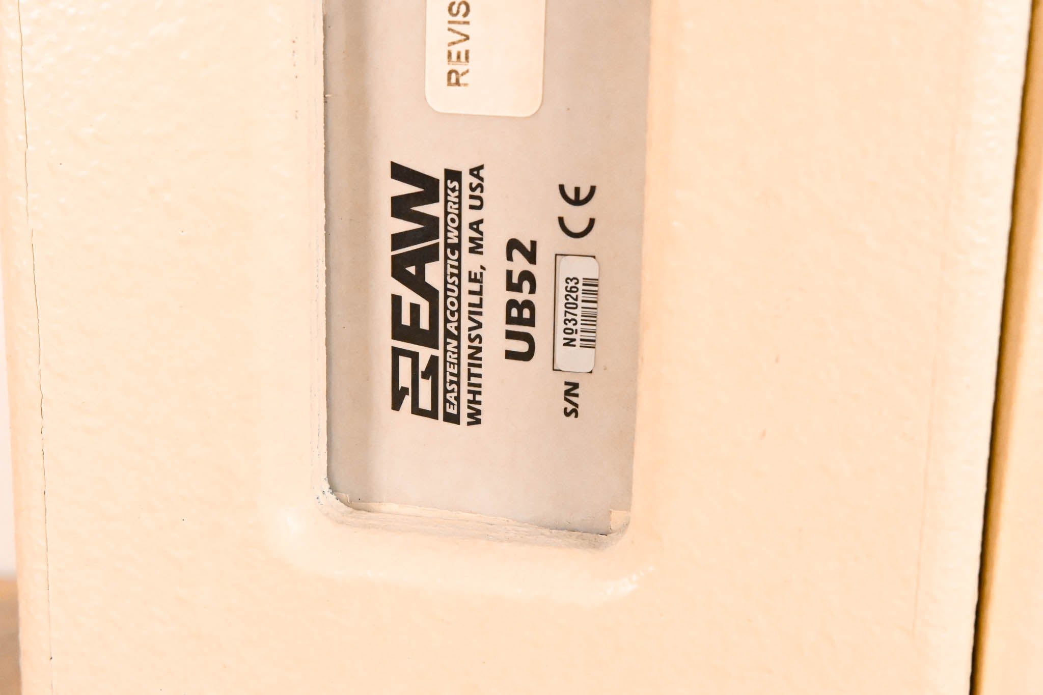 EAW UB52 Two-Way Full-Range Loudspeaker - White (PAIR)