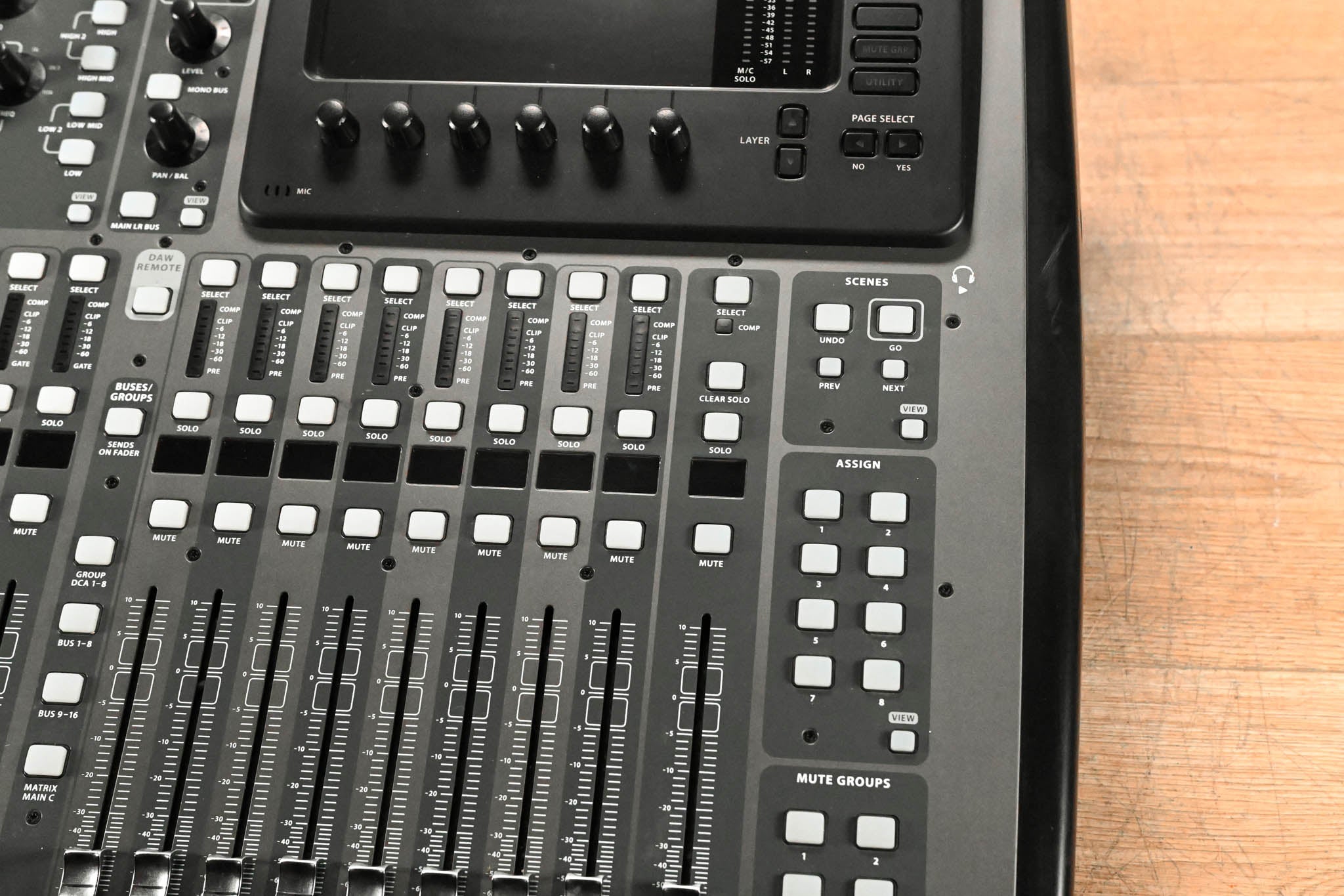 Behringer X32 Compact 40-Channel Digital Audio Console