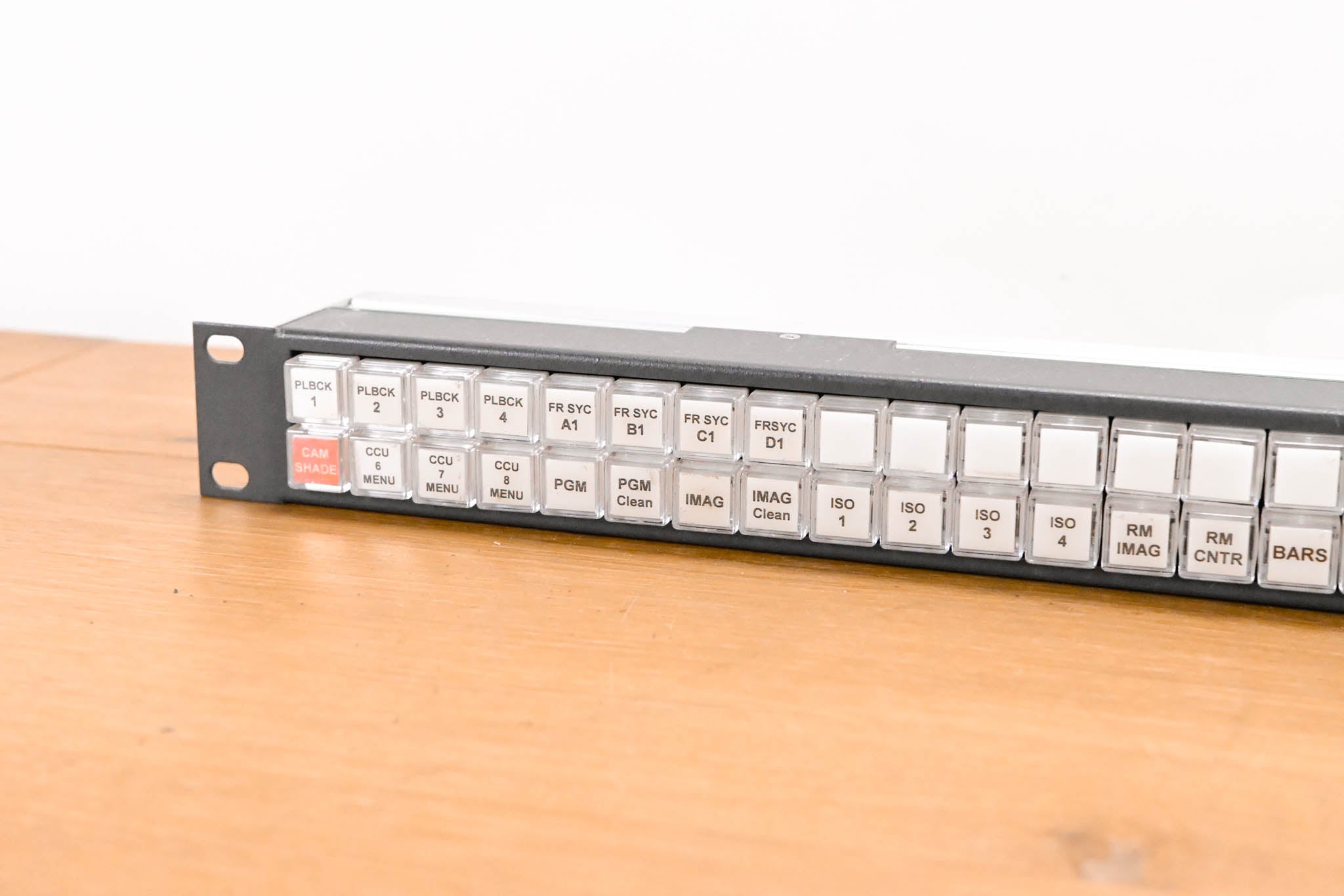 Pesa RCP-MP32 32-Position Multi-Programmable Control Panel (NO PSU)