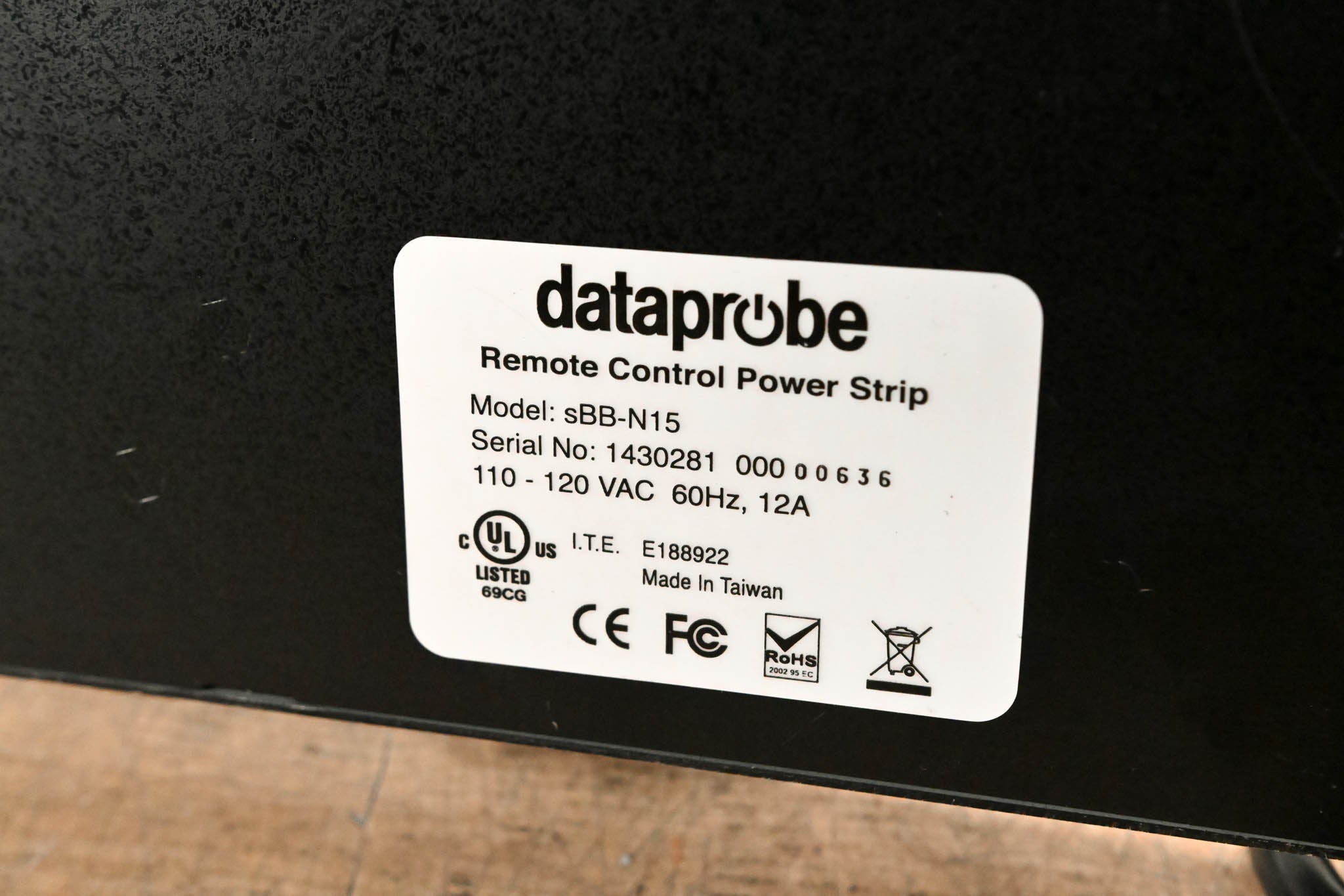 Dataprobe iBootBar sBB-N15 Remote Control Power Strip