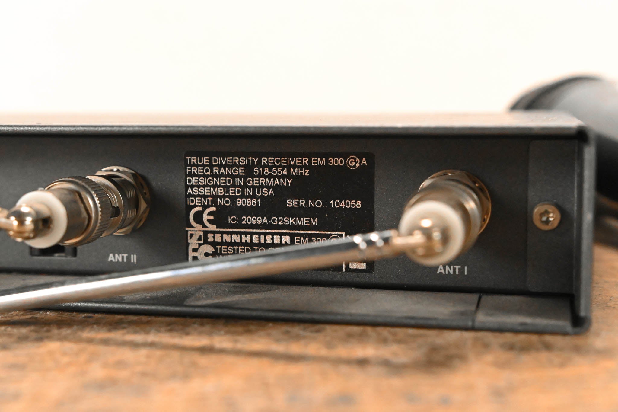 Sennheiser ew 300 G2 Handheld Wireless System 518-554MHz NO POWER SUPPLY