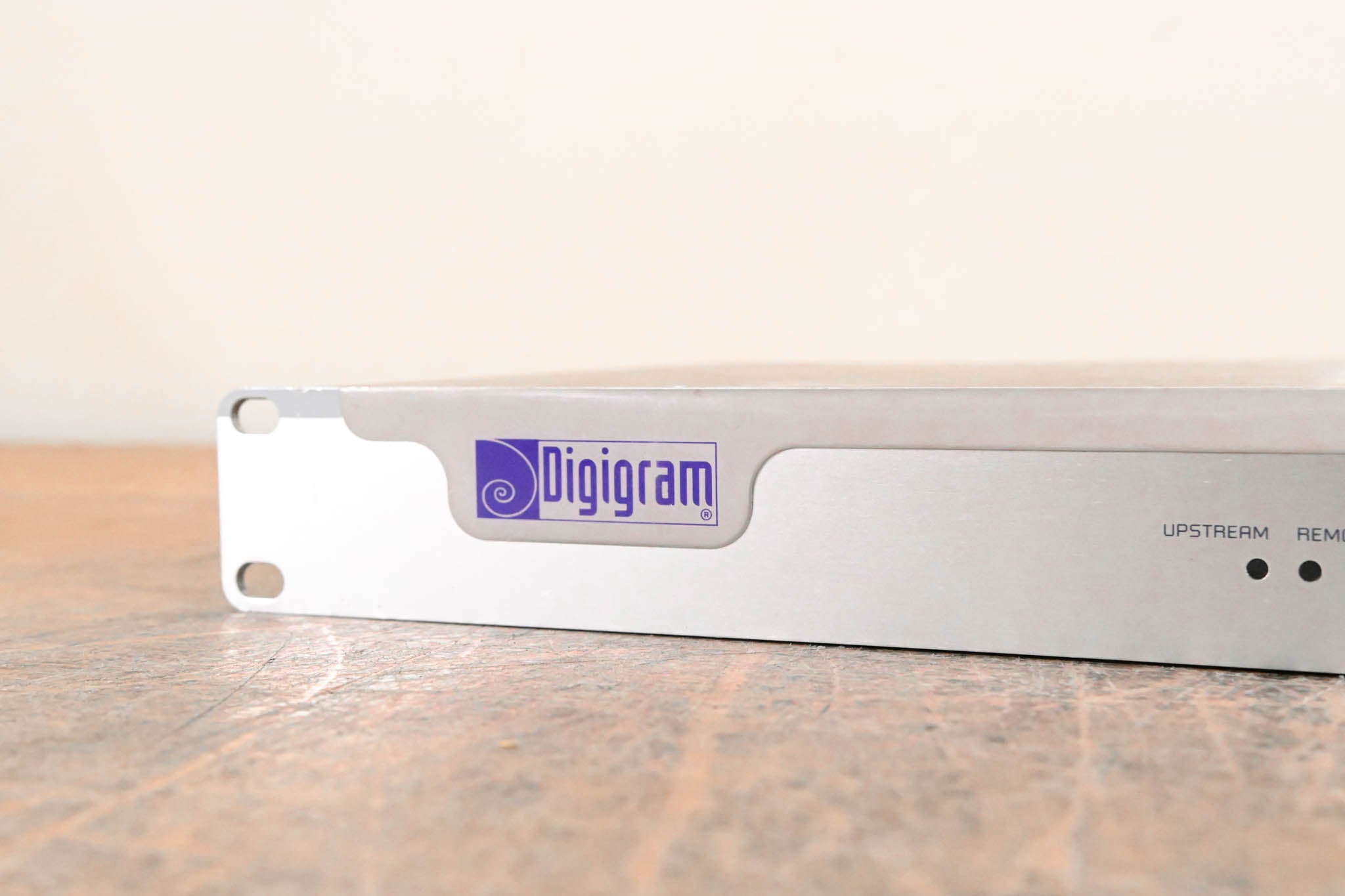 Digigram EtherSound ES8OUT TB Ethernet Audio Bridge