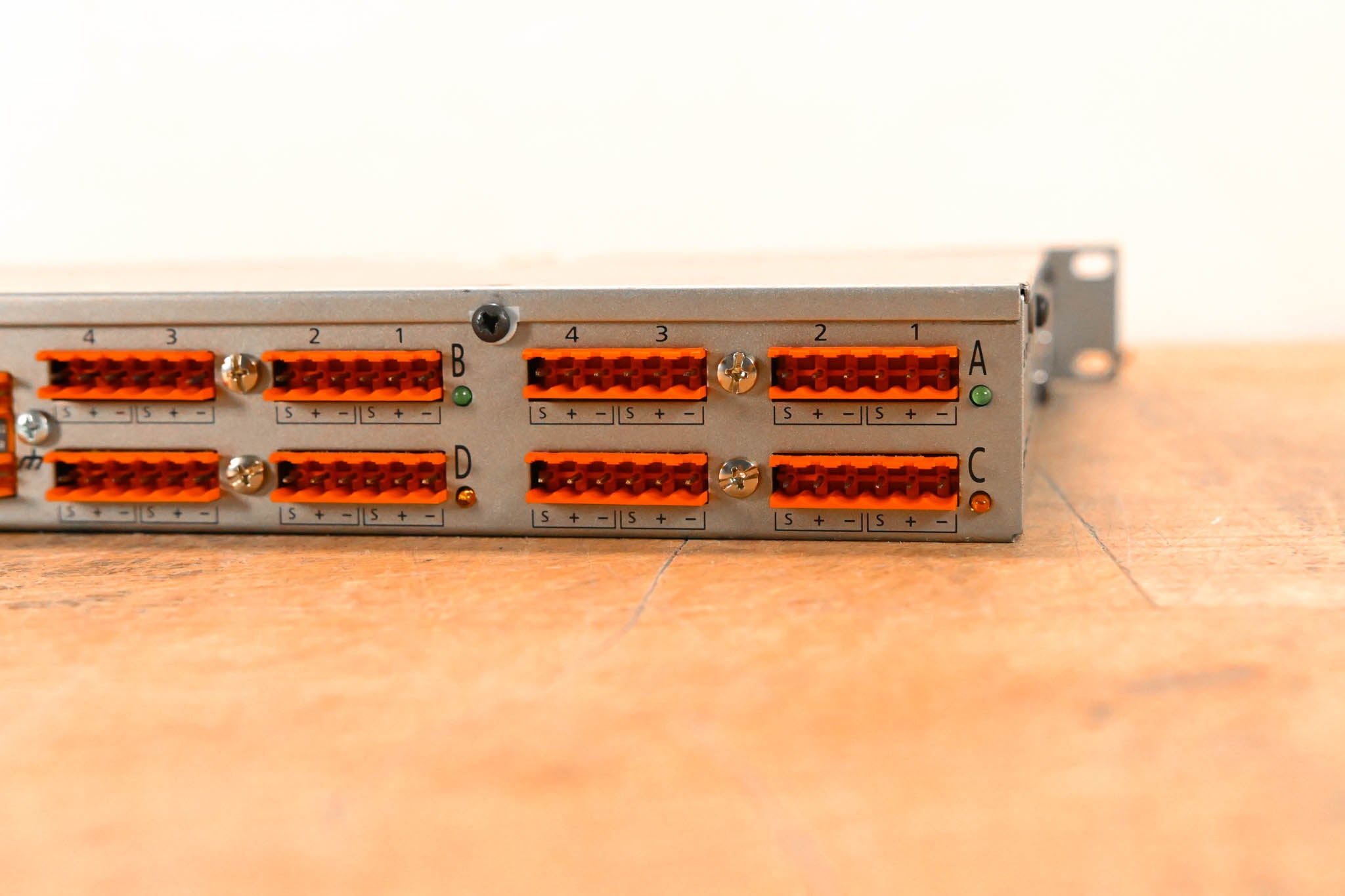 BSS London BLU-160 Networked Signal Processor