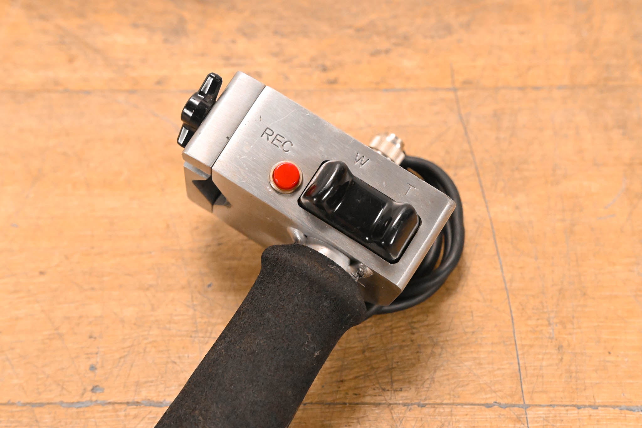 VariZoom VZ-PRO-F 8-pin Fujinon Zoom Control