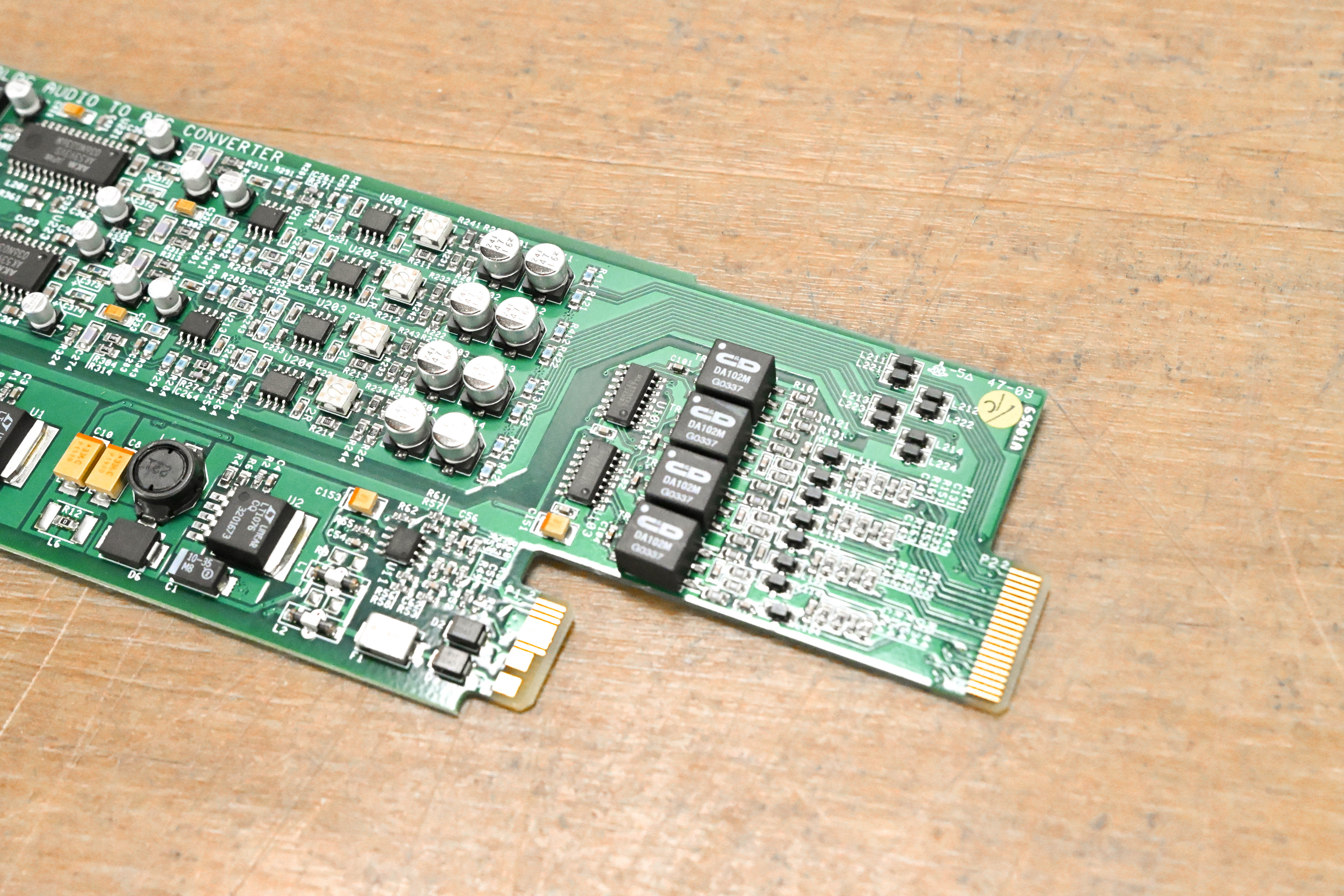 Miranda ADC-1721 Dual Analog Audio to AES Converter