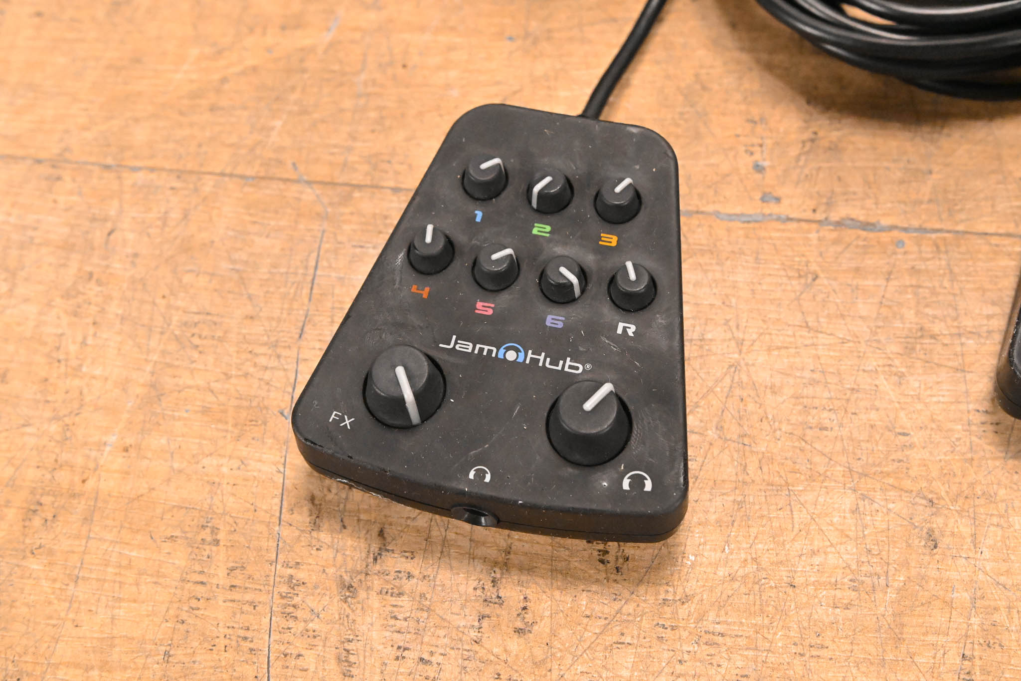 JamHub Tourbus 7-Section Silent Rehearsal Studio System w/ Recording