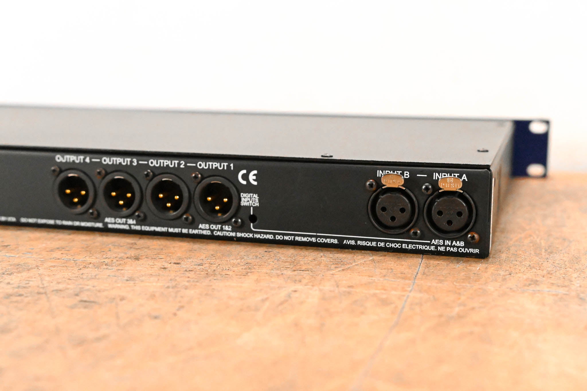 Xta Electronics DP424 2-in 4-out Signal Processor