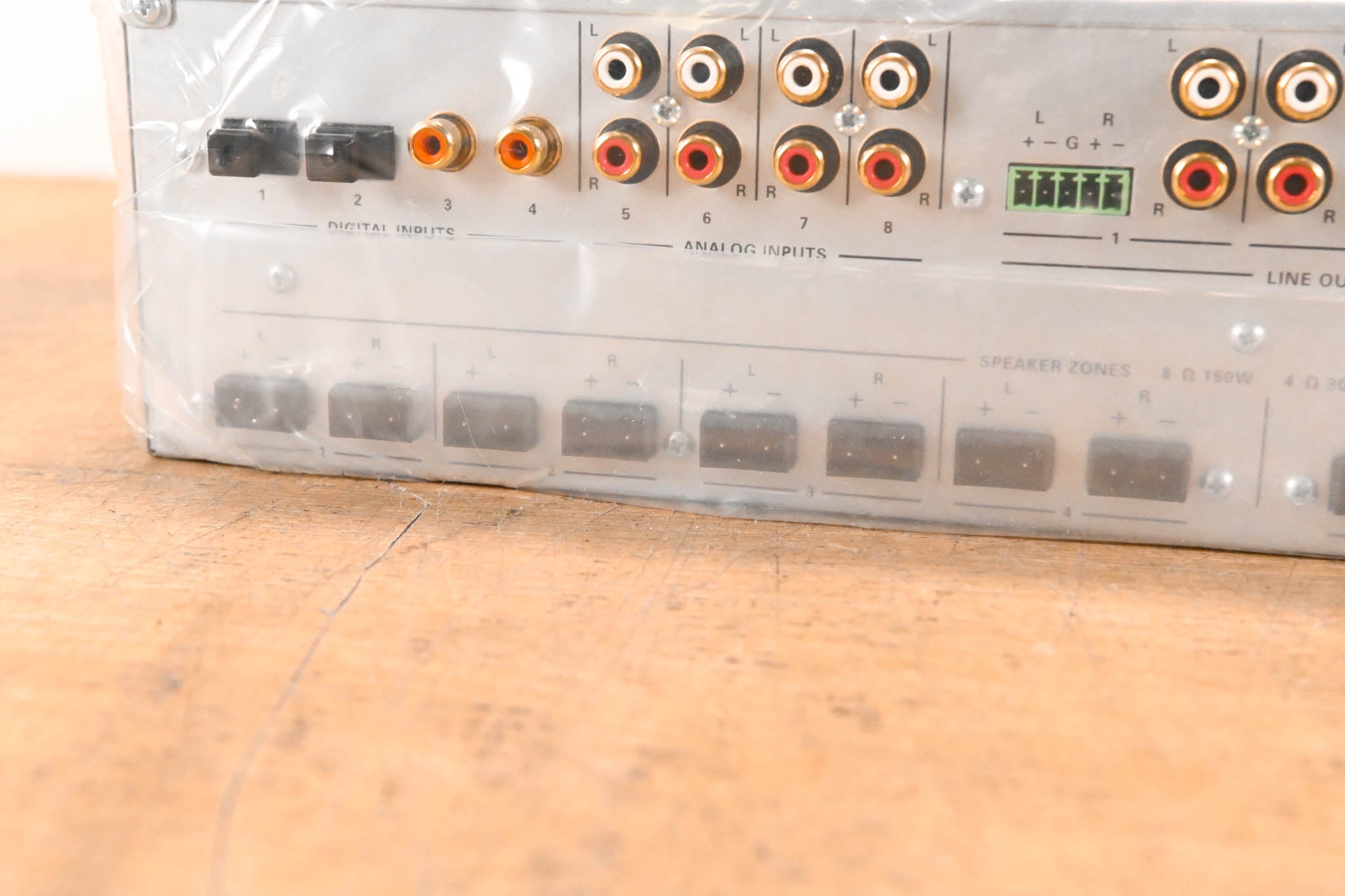 Crestron DM-NAX-8ZSA DM NAX 8-Zone Streaming Amplifier