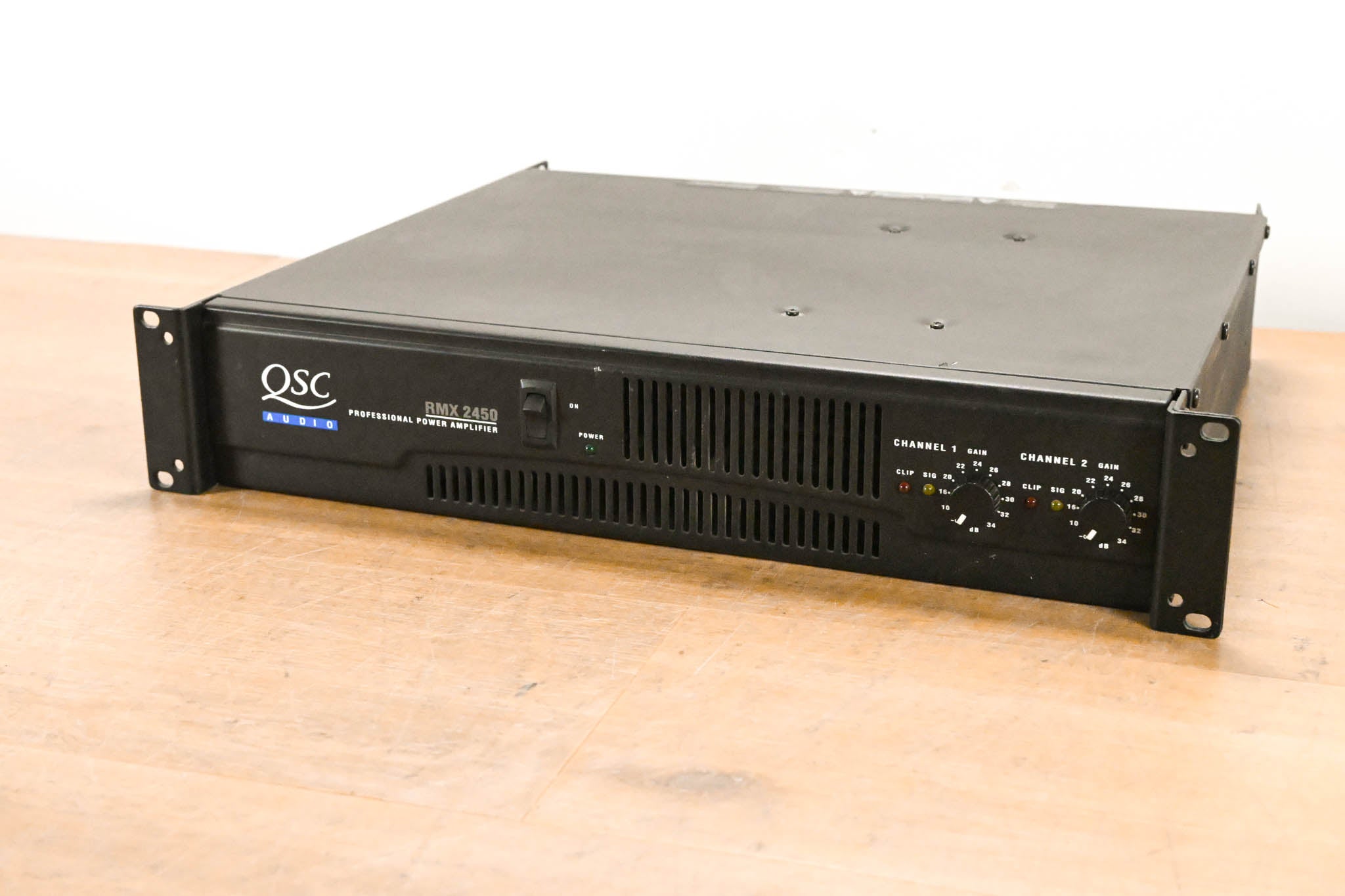 QSC RMX2450 2-Channel Power Amplifier