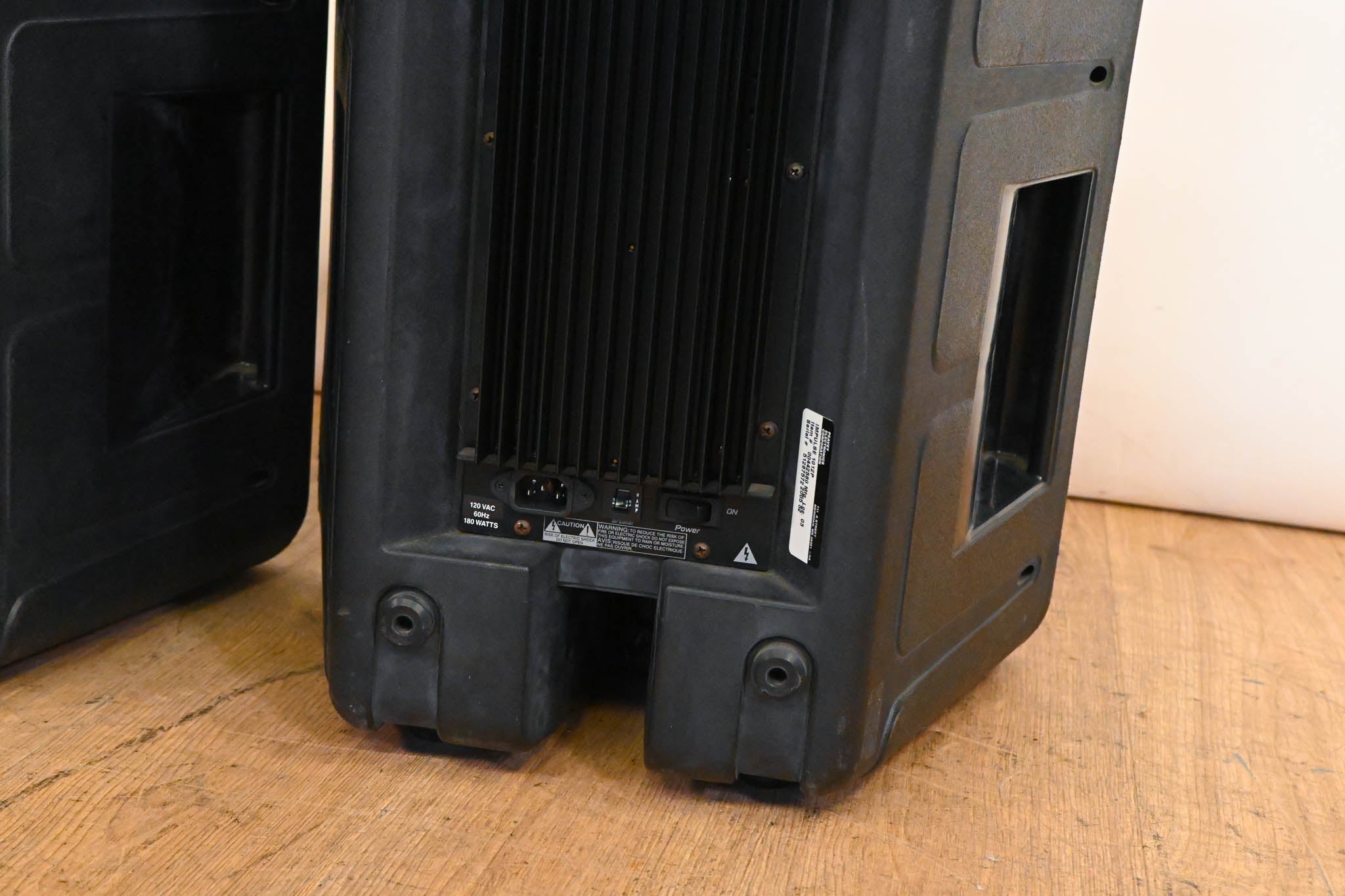 Peavey Impulse 1012p Biamped Powered Speaker (PAIR)