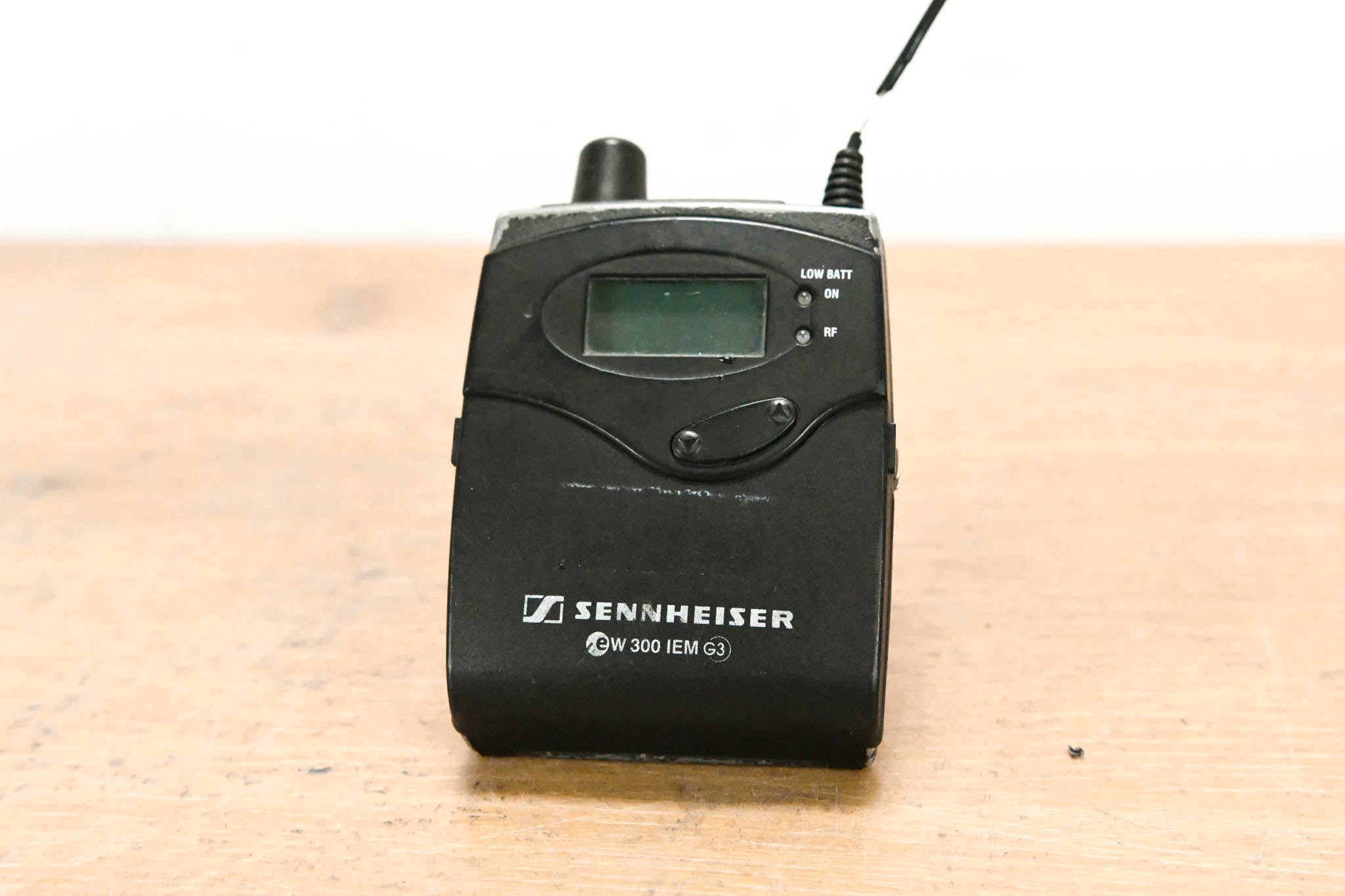 Sennheiser EK 300 IEM G3 Wireless Bodypack Receiver G Range: 566-608 MHz
