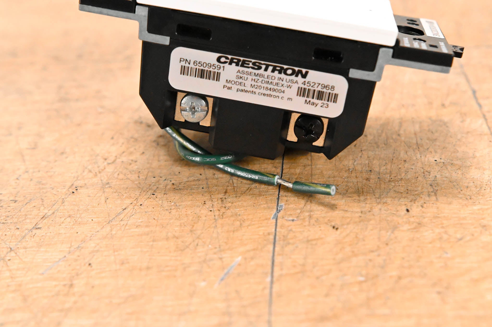 Crestron HZ-DIMUEX-W Horizon In-Wall Universal Phase Dimmer