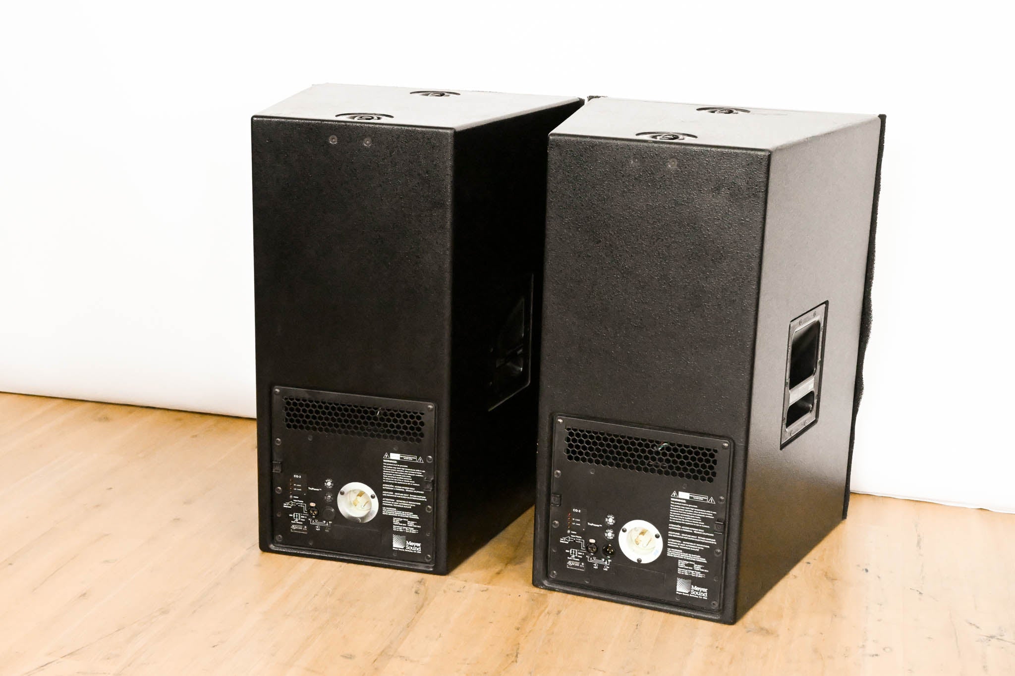 Meyer Sound CQ-2 Narrow Coverage Main Loudspeaker (PAIR)