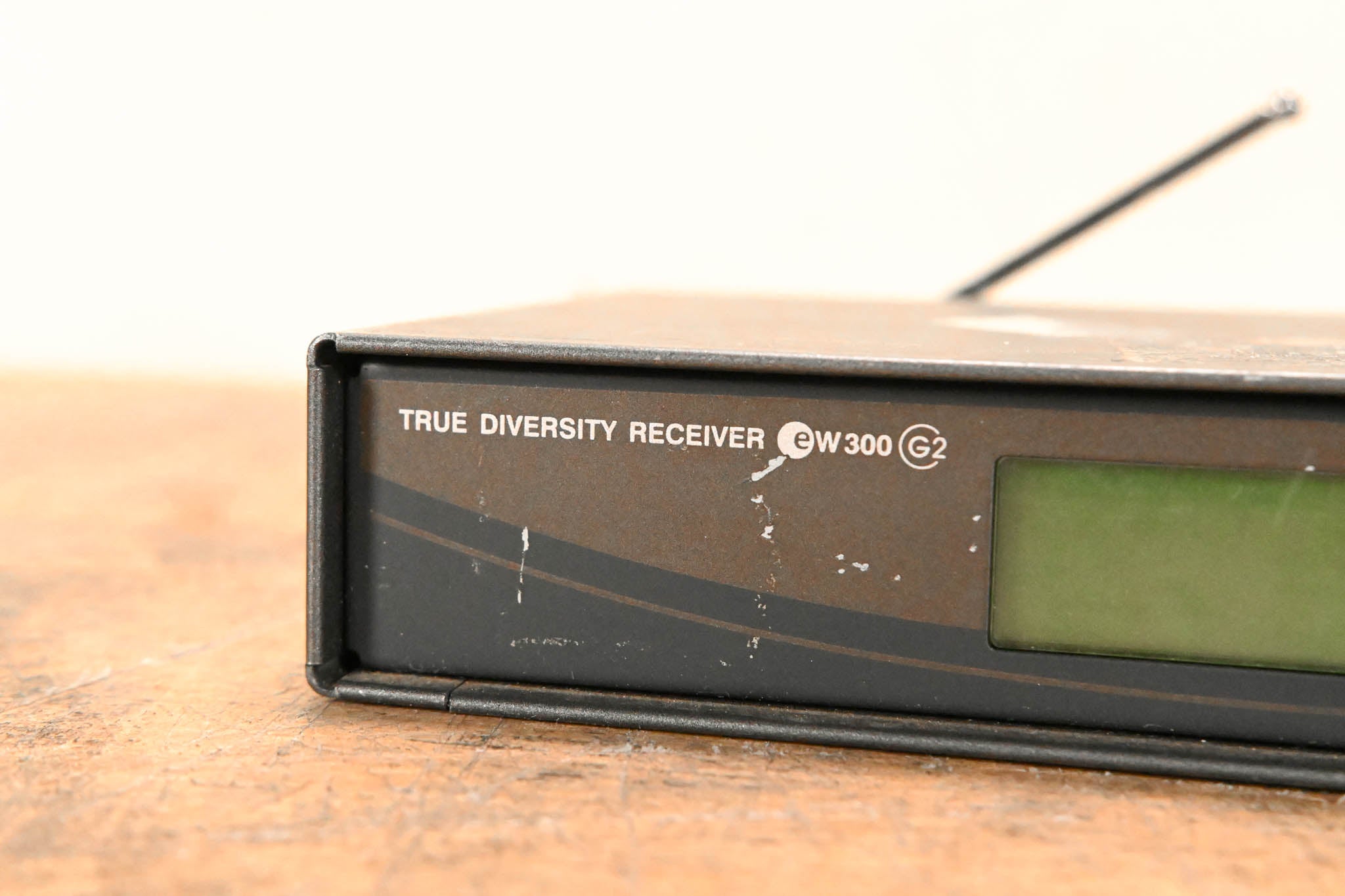 Sennheiser EM 300 G2 Wireless Receiver - A Range: 518-554 MHz