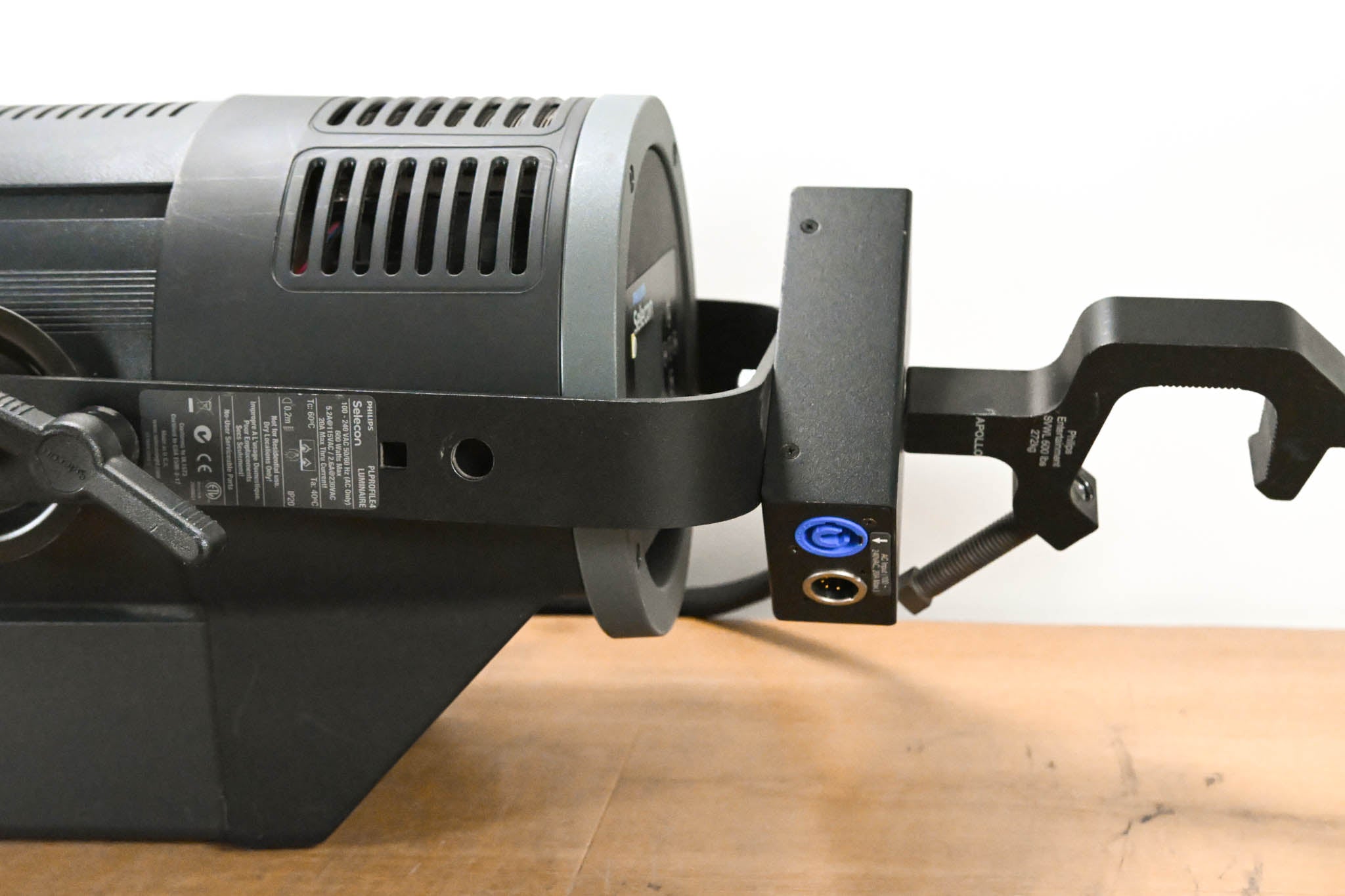 Philips Selecon PLPROFILE4 LED Luminaire w/ SPX 15-35 Degree Zoom Tube