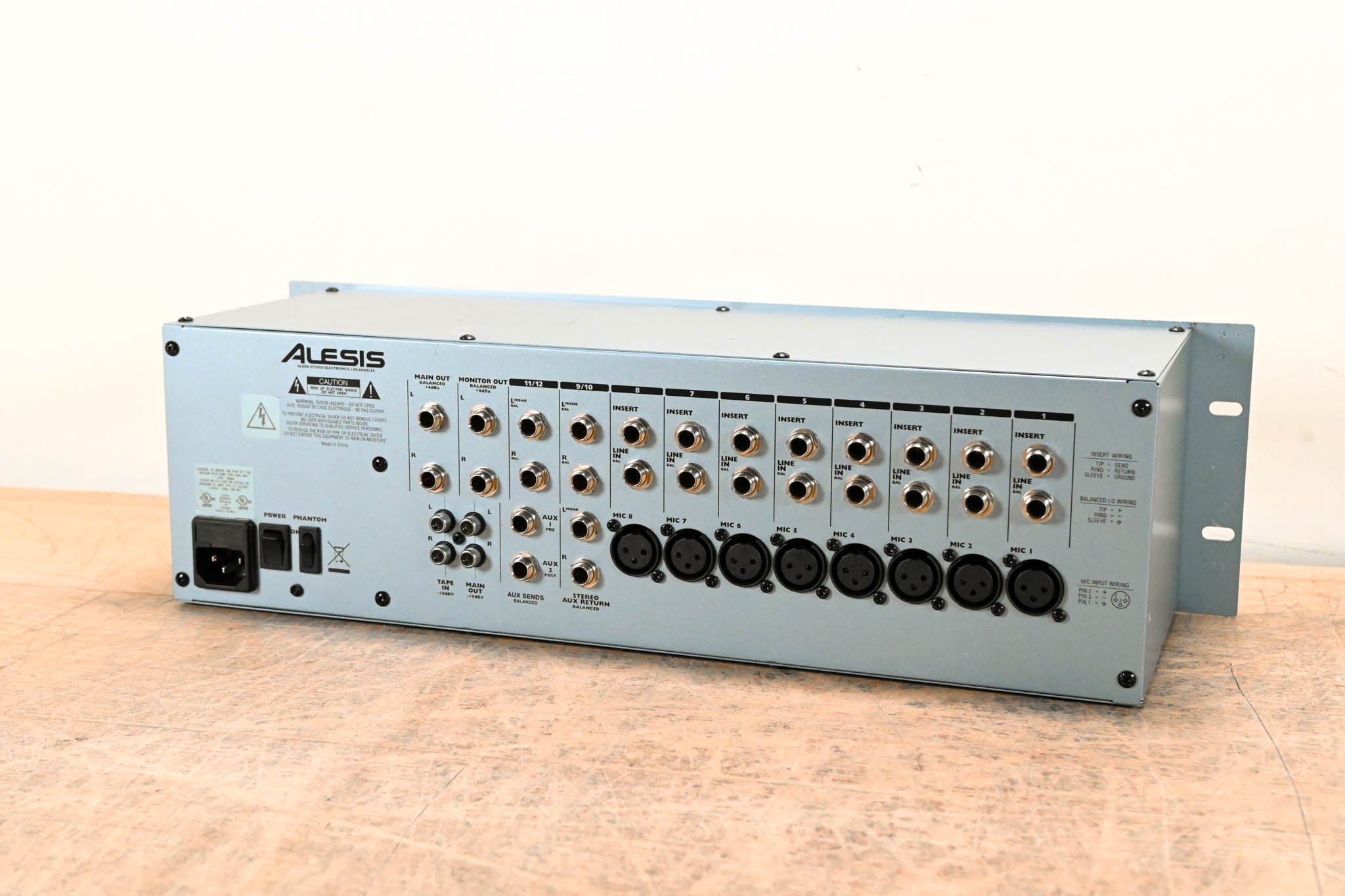 Alesis MultiMix 12R Rack-Mountable 12-Channel Stereo Mixer